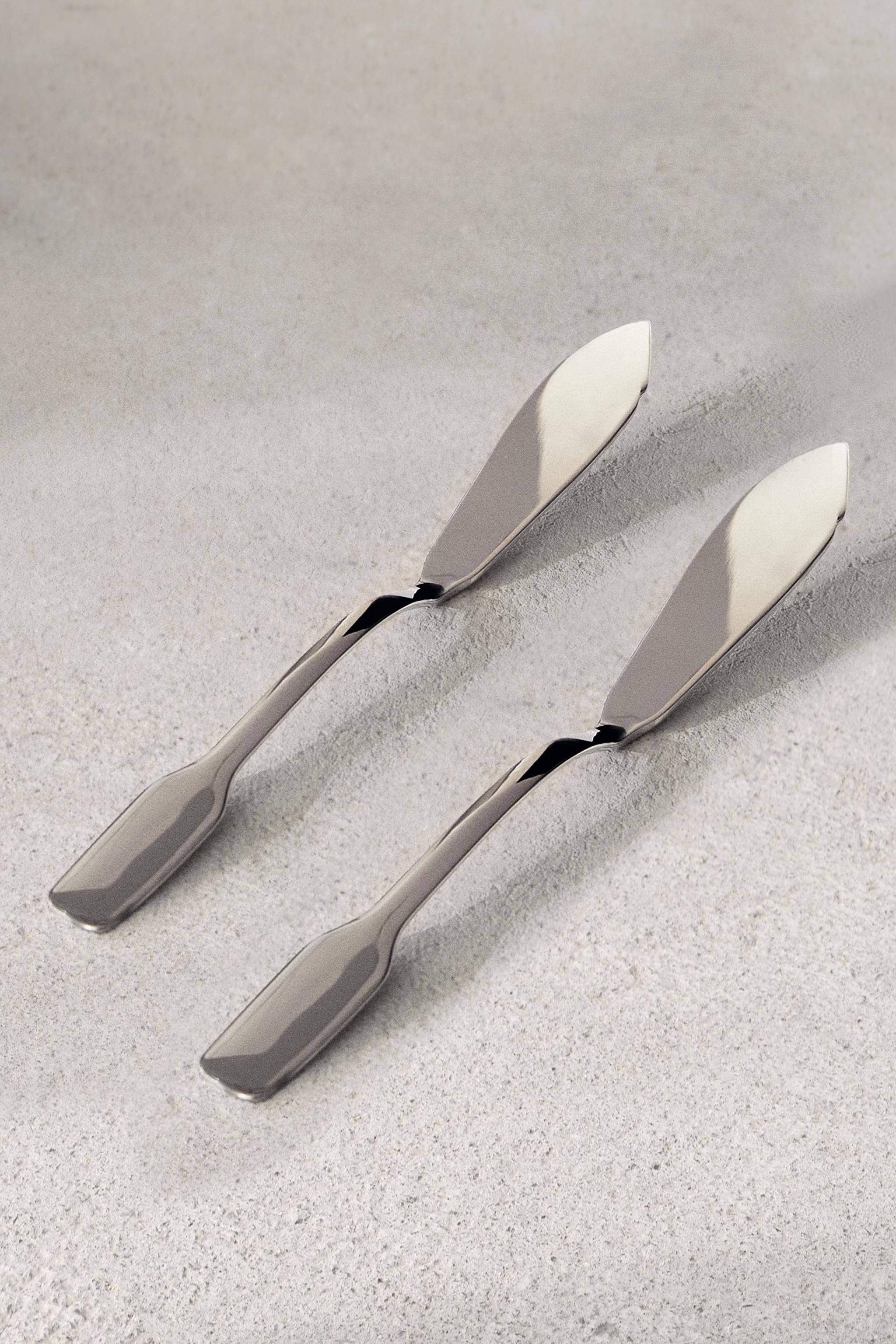 SET OF 2 - FISH KNIFE
