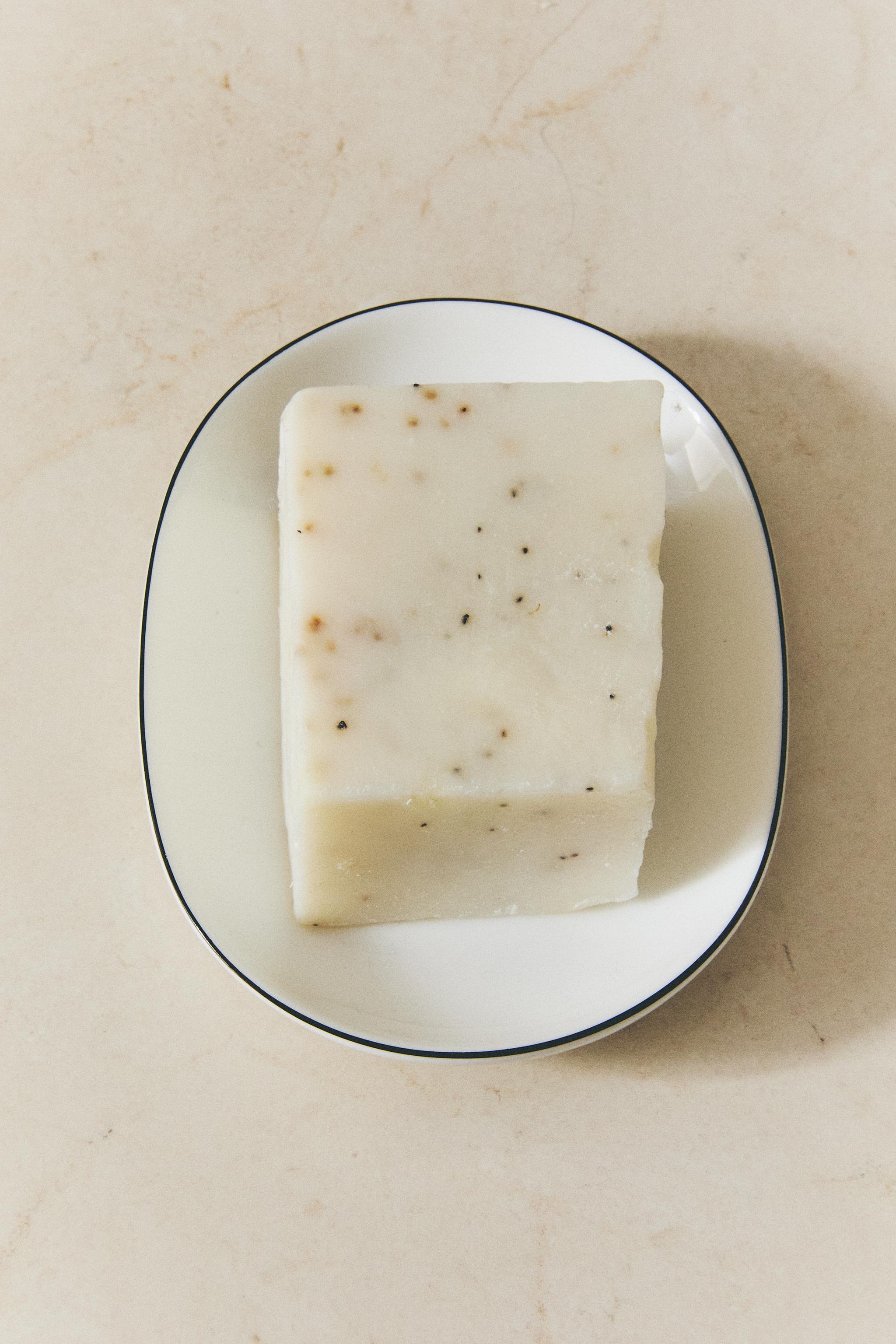 BONE CHINA BATHROOM SOAP DISH