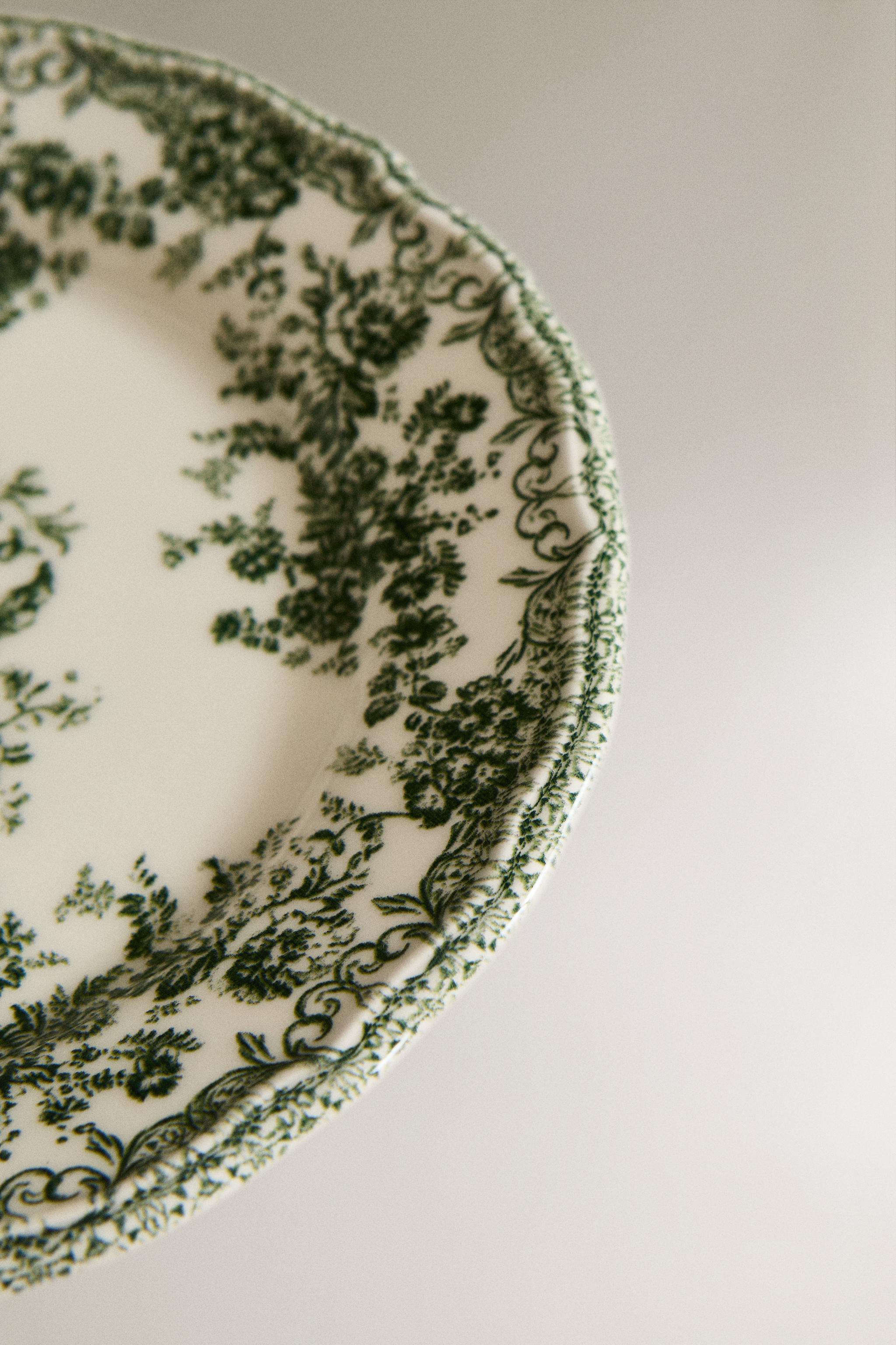 FLORAL EARTHENWARE DESSERT PLATE