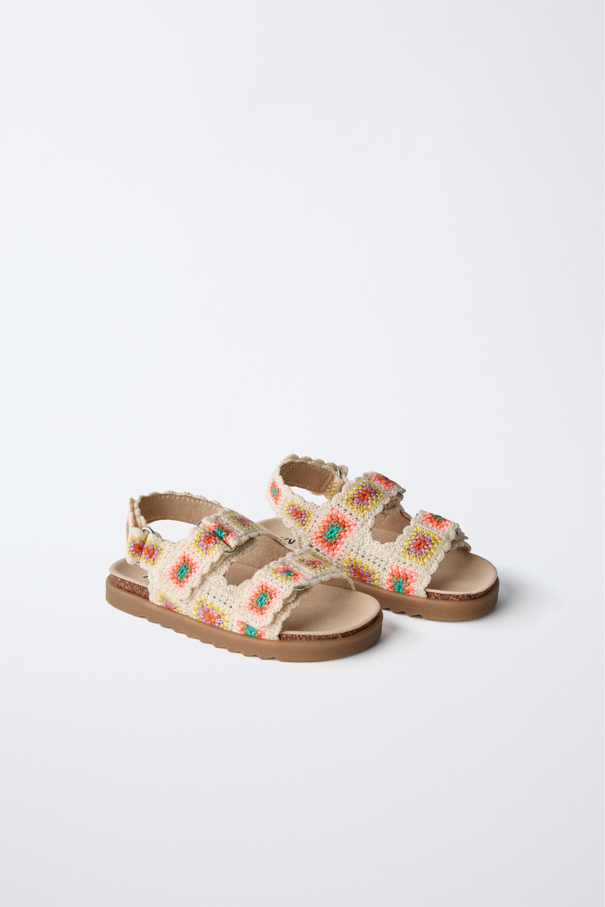 CROCHETED SANDALS