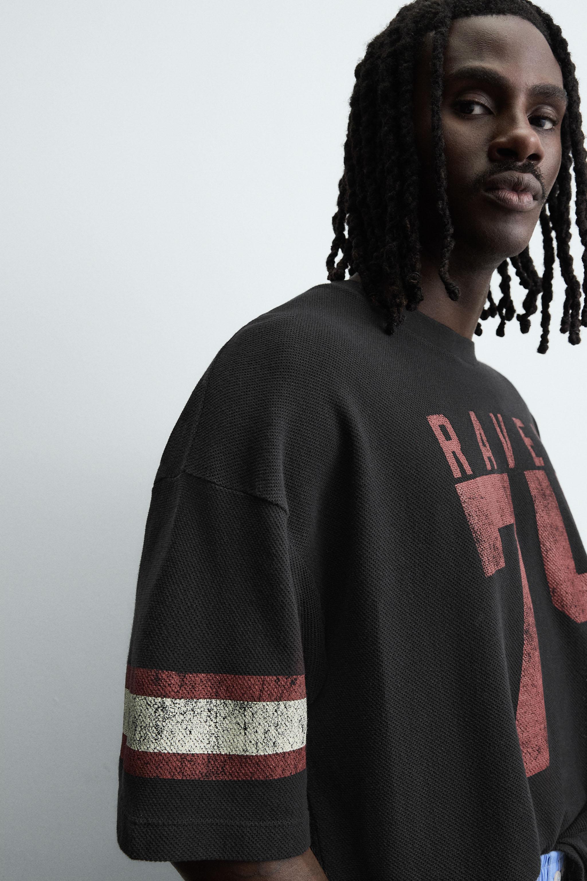 VARSITY OPEN WEAVE T-SHIRT