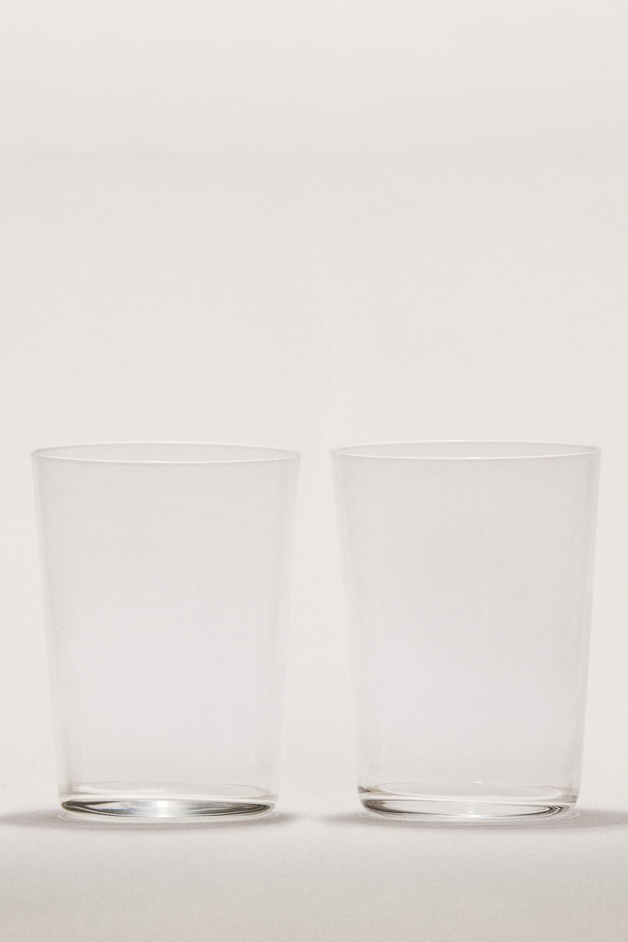 SET OF TALL GLASS TUMBLERS (SET OF 4)