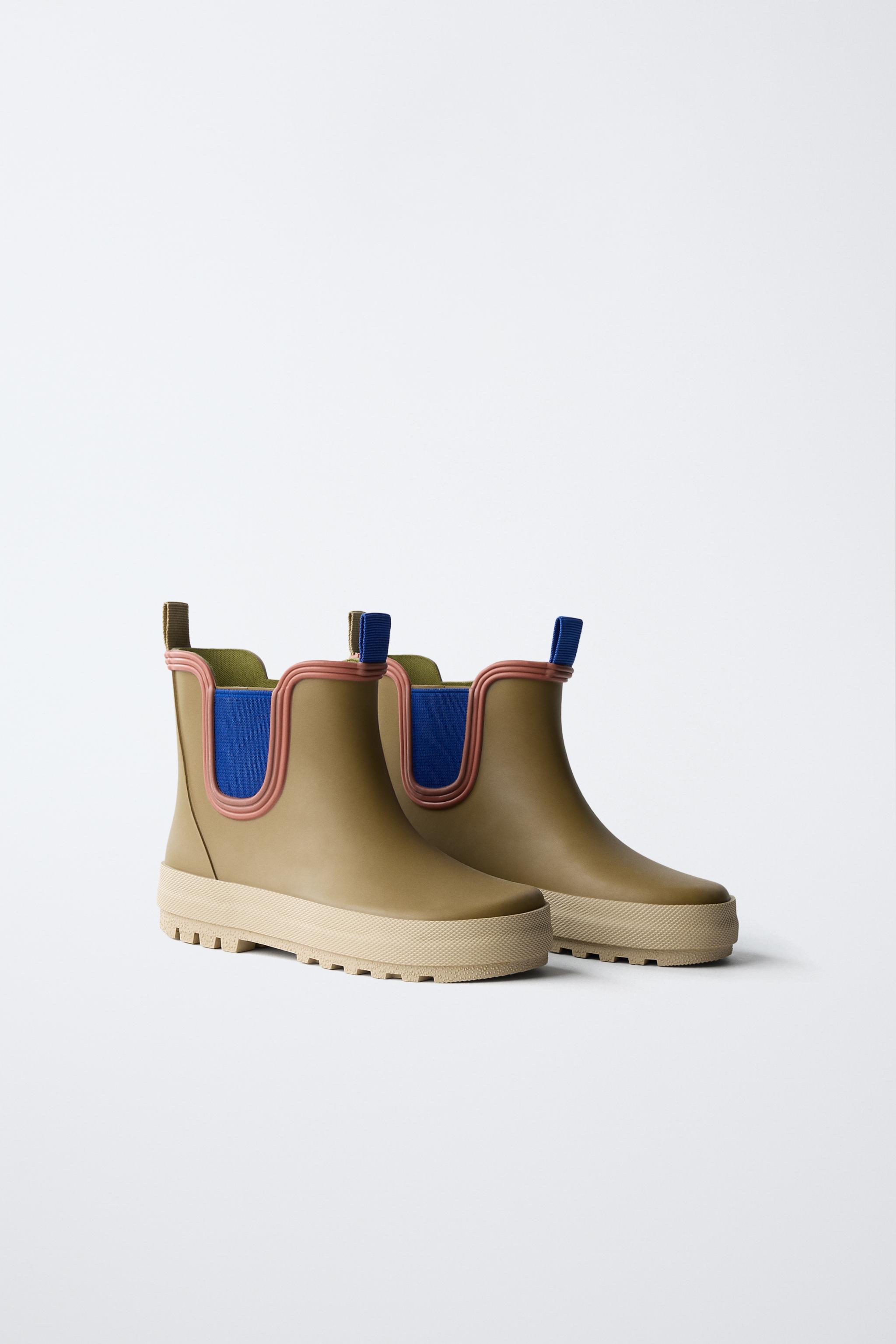 ELASTIC RAIN BOOTS