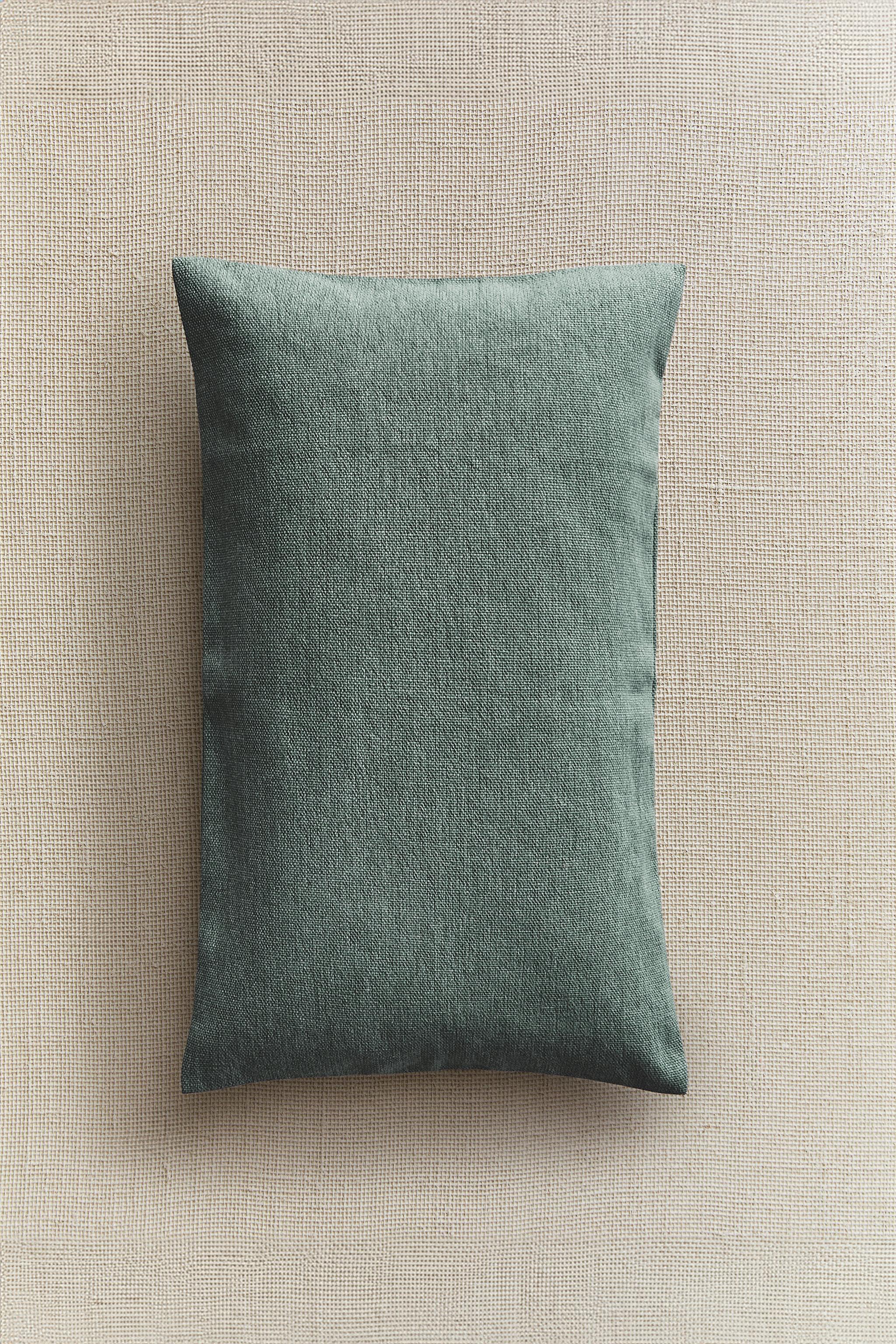 PLAIN THROW PILLOW COVER