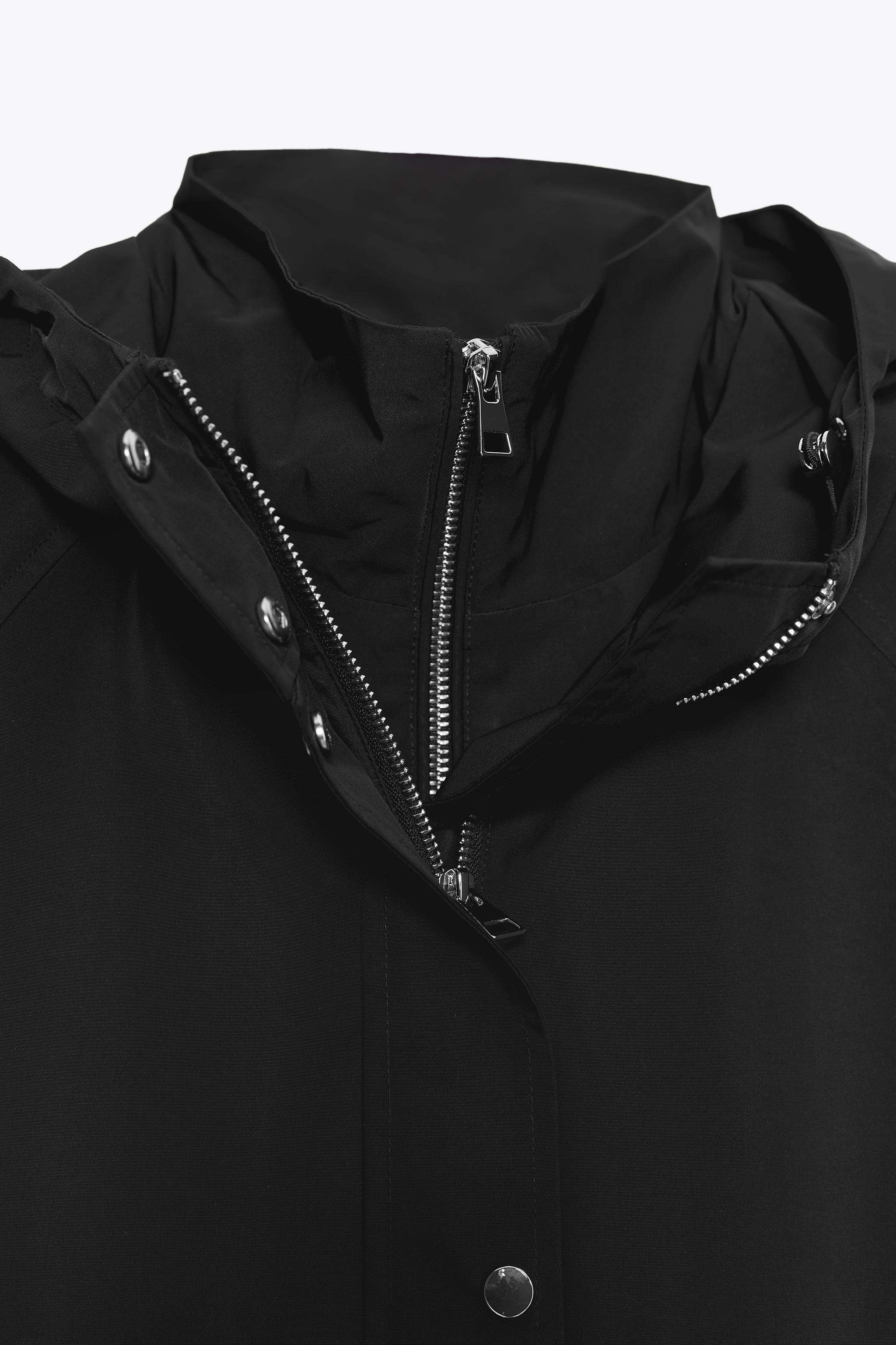 WATER REPELLENT HOODED JACKET