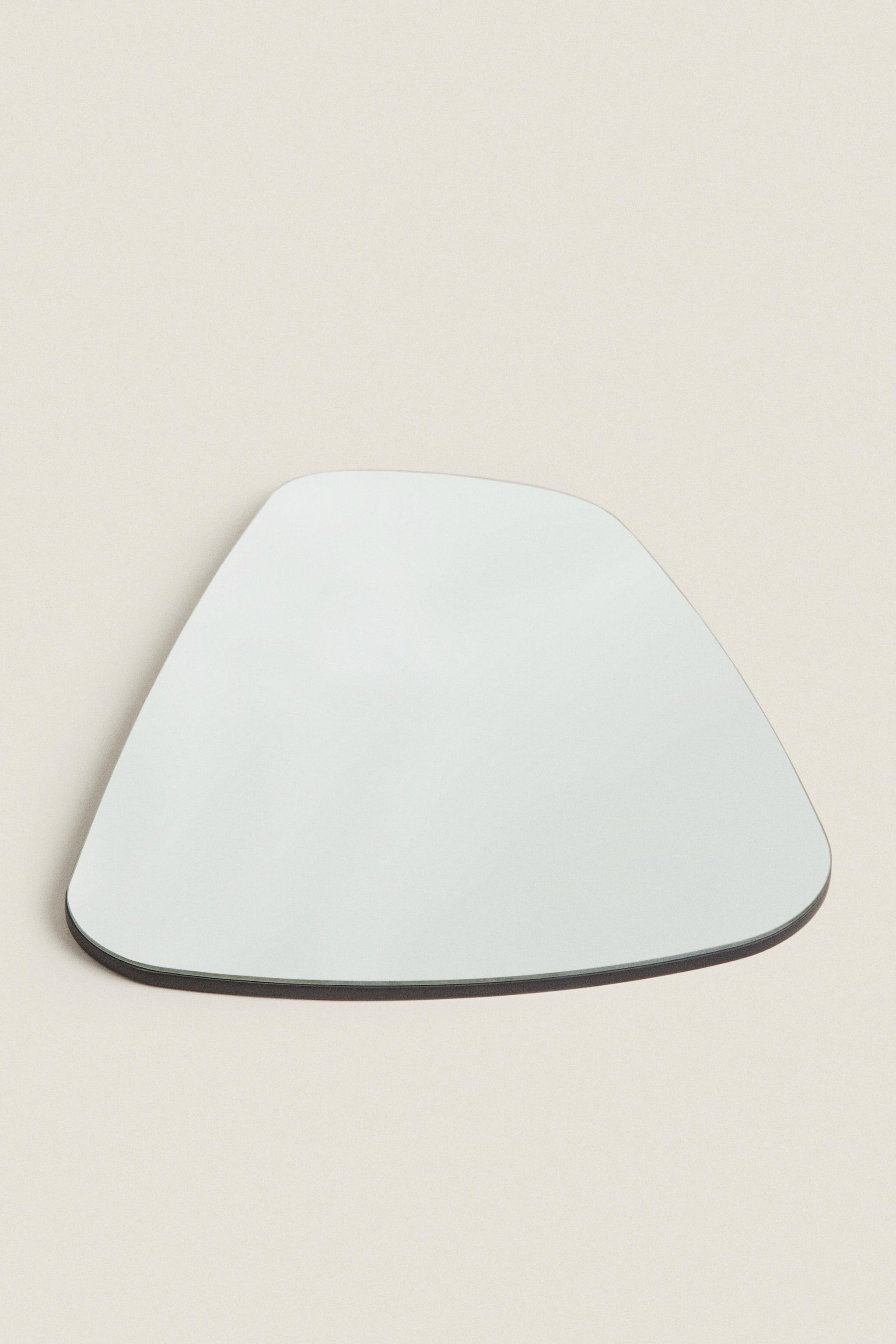 IRREGULAR WALL MIRROR