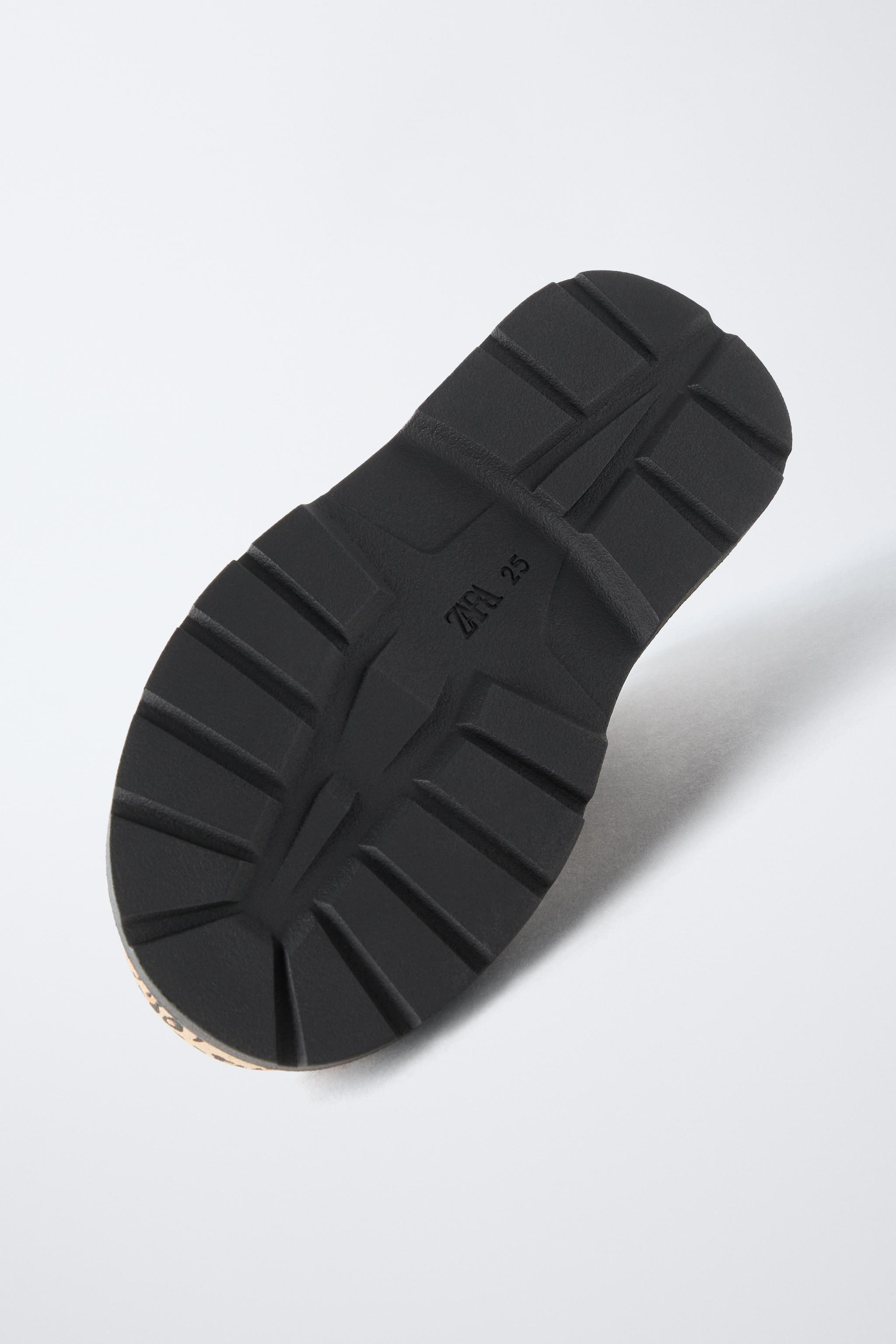 ANIMAL PRINT ELASTIC BOOTS