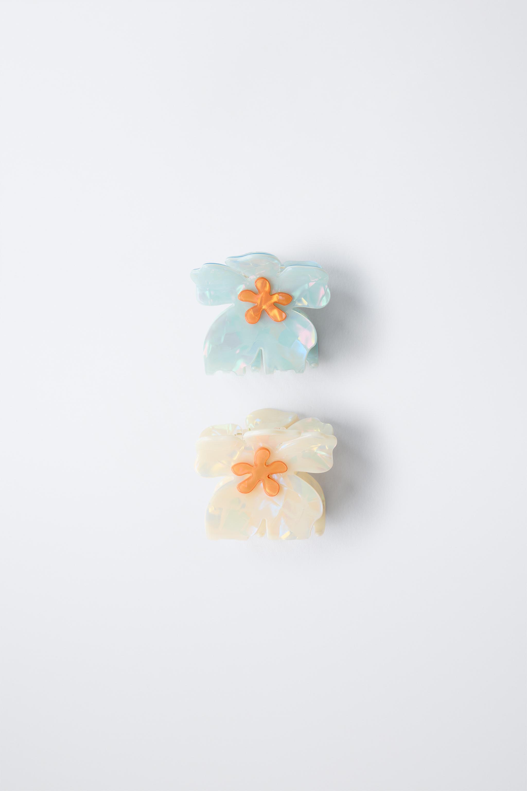 PACK OF TWO FLOWER HAIR CLIPS