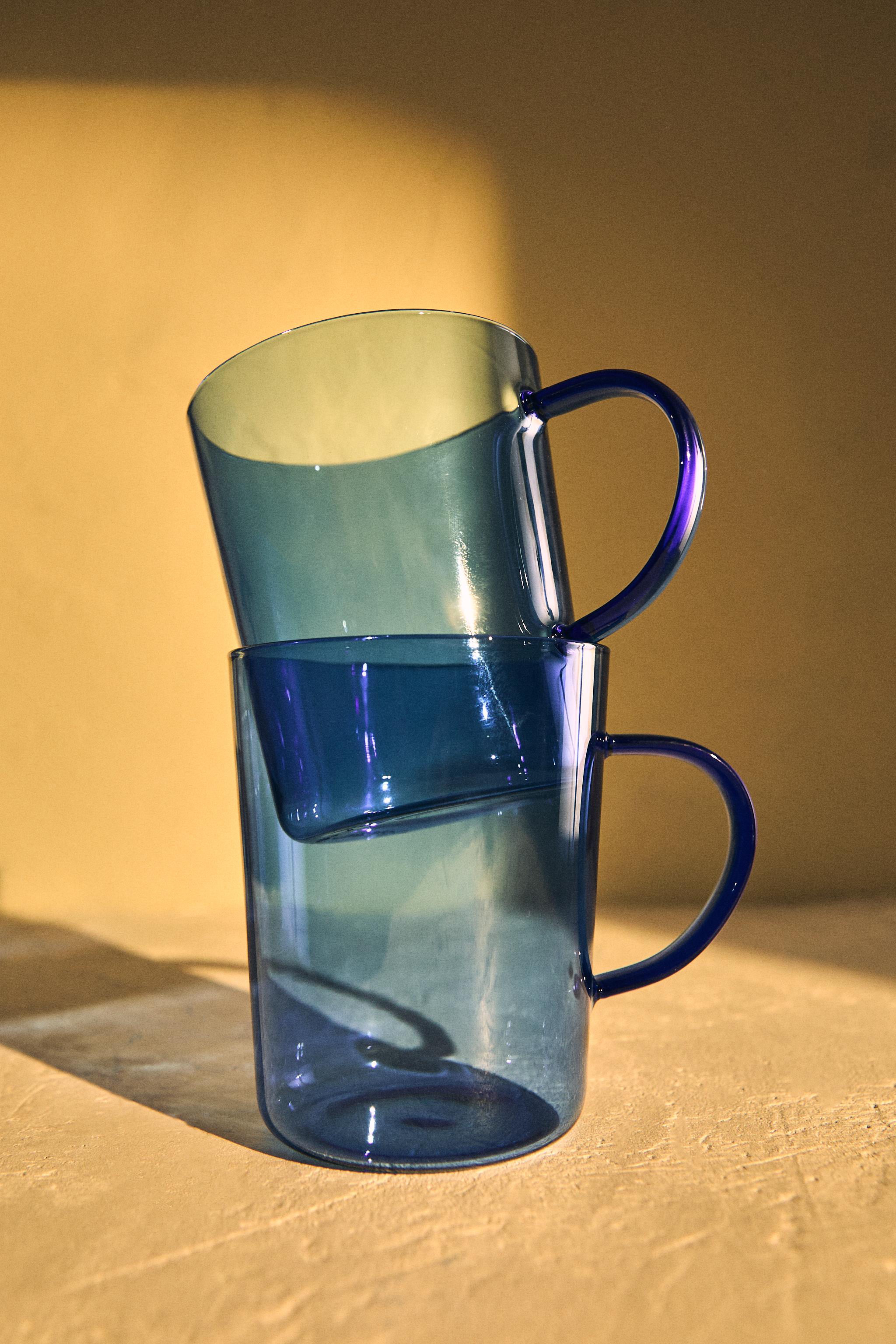 BOROSILICATE MUG
