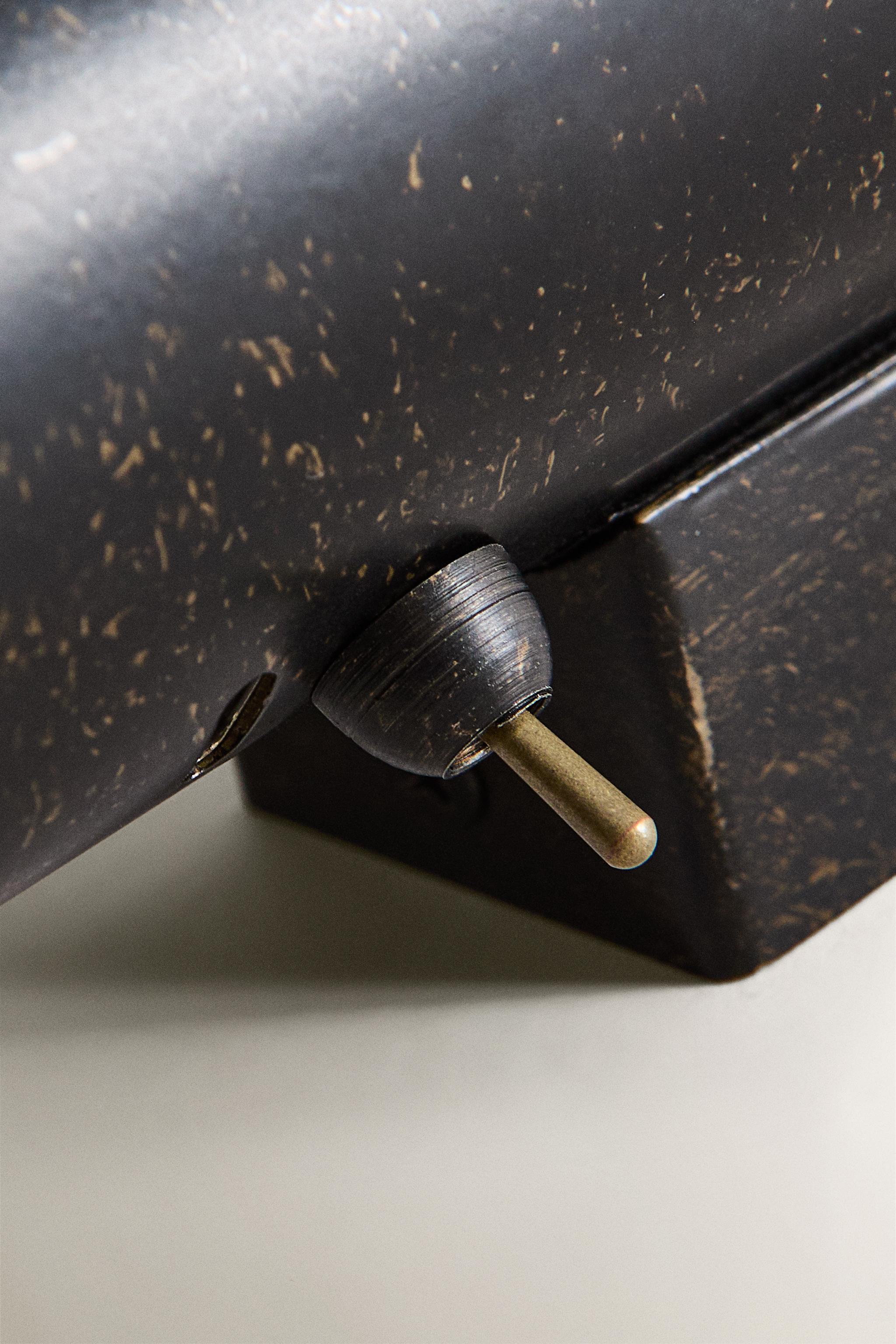 LAMP | MAGNETIC SPOTLIGHT