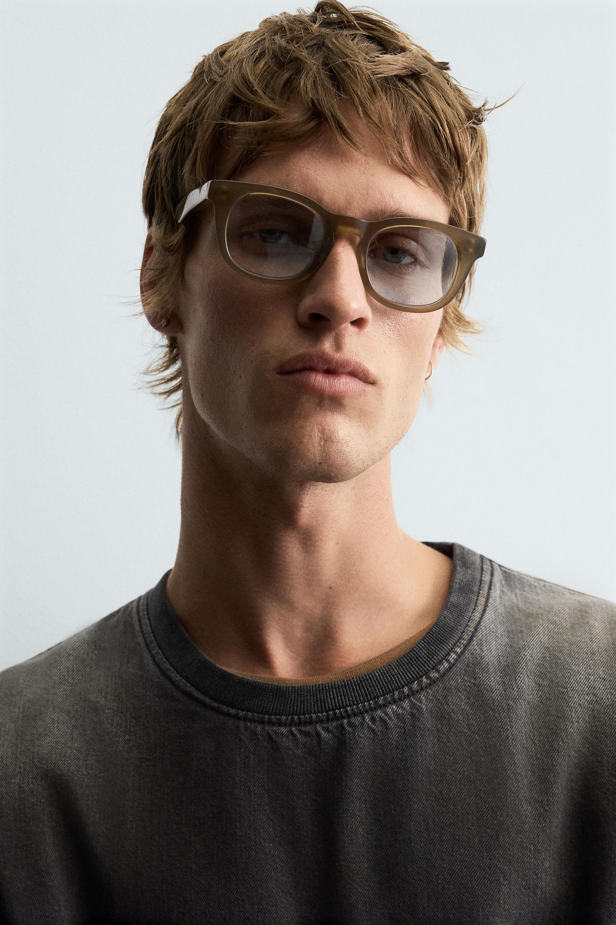 WASHED DENIM T-SHIRT