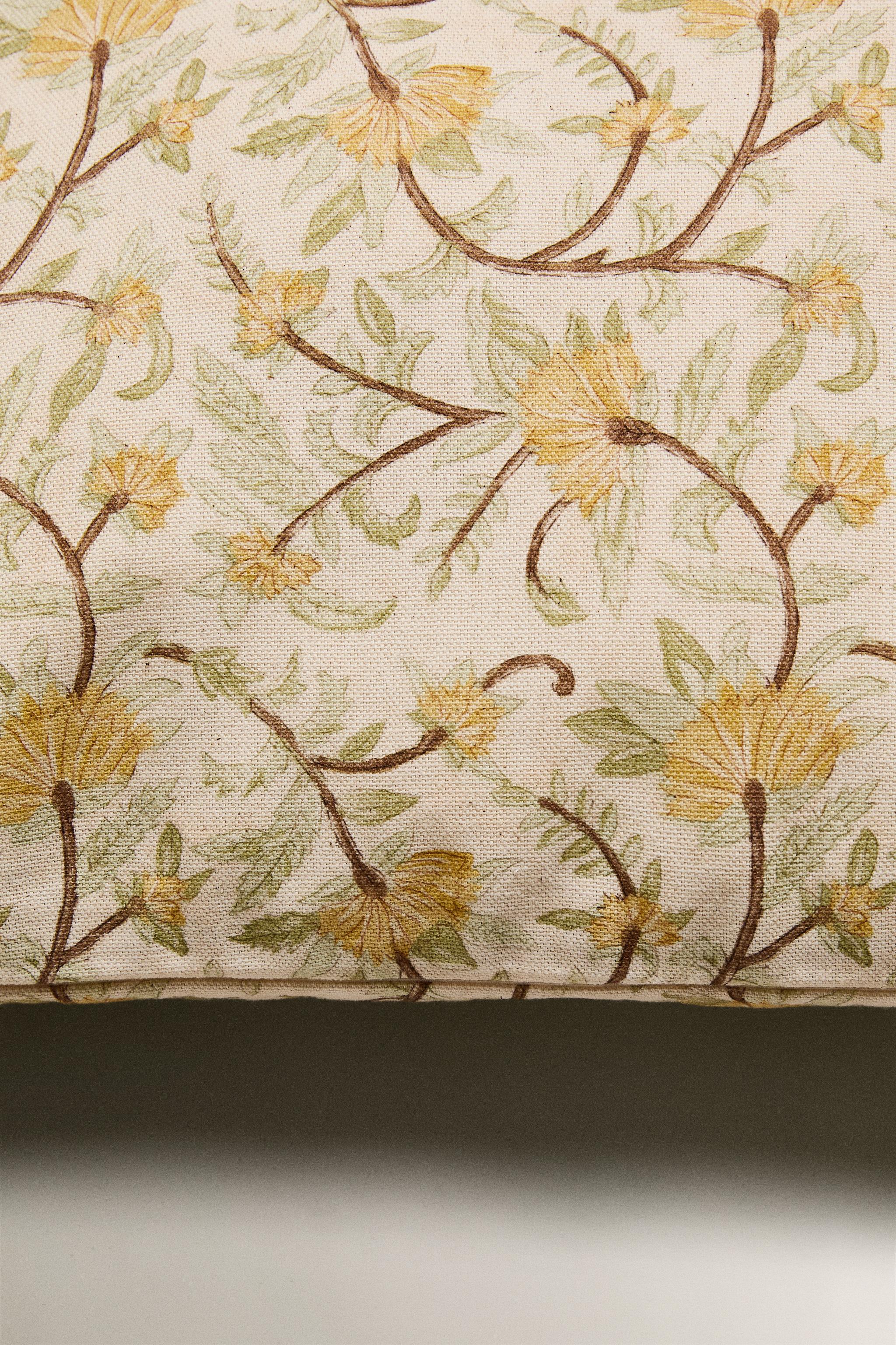 FLORAL PRINT THROW PILLOW COVER