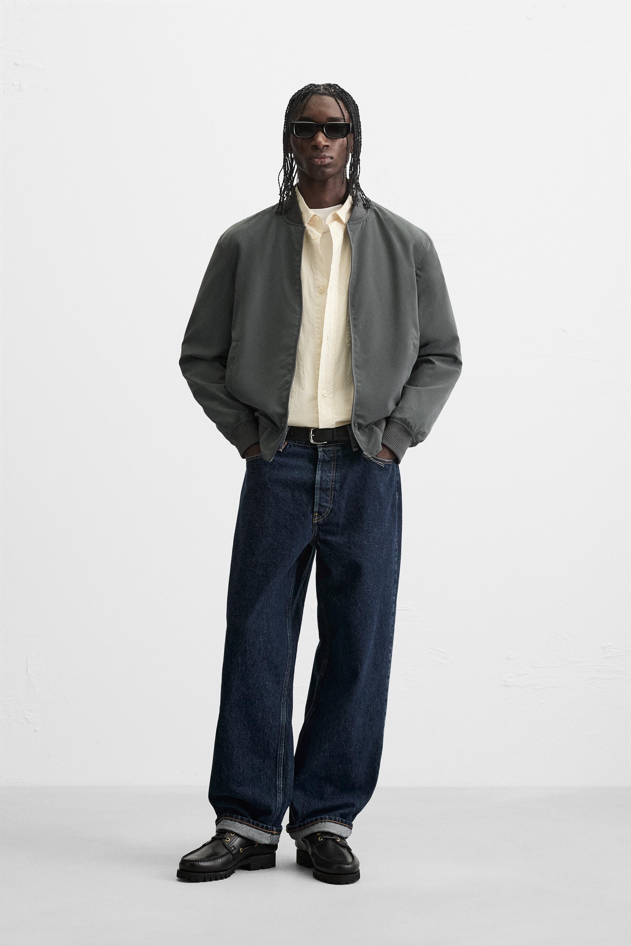 LIGHTWEIGHT BOMBER JACKET