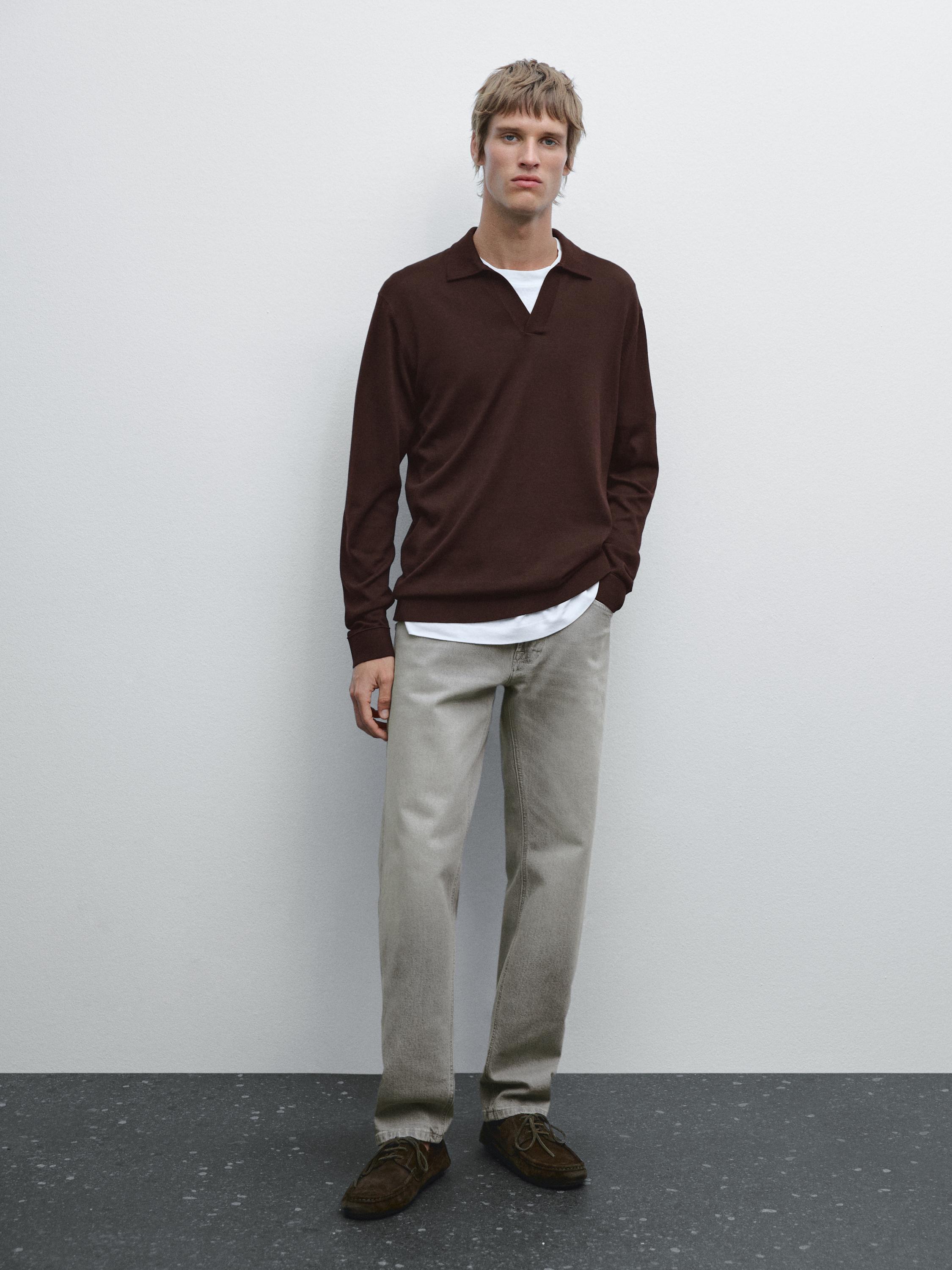 Knit sweater with a polo collar