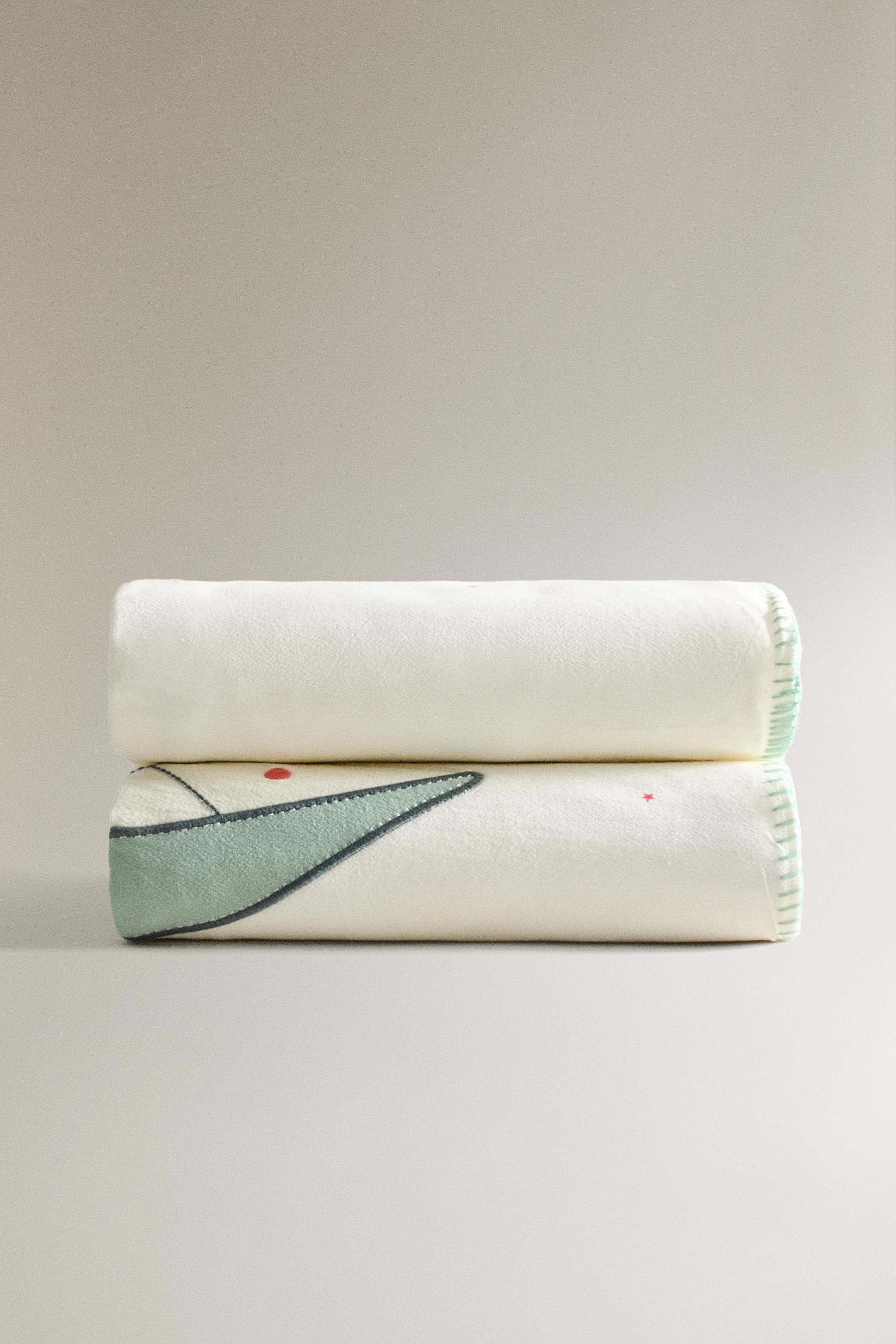 CHILDREN'S COTTON BLANKET WITH SPACE APPLIQUÉ