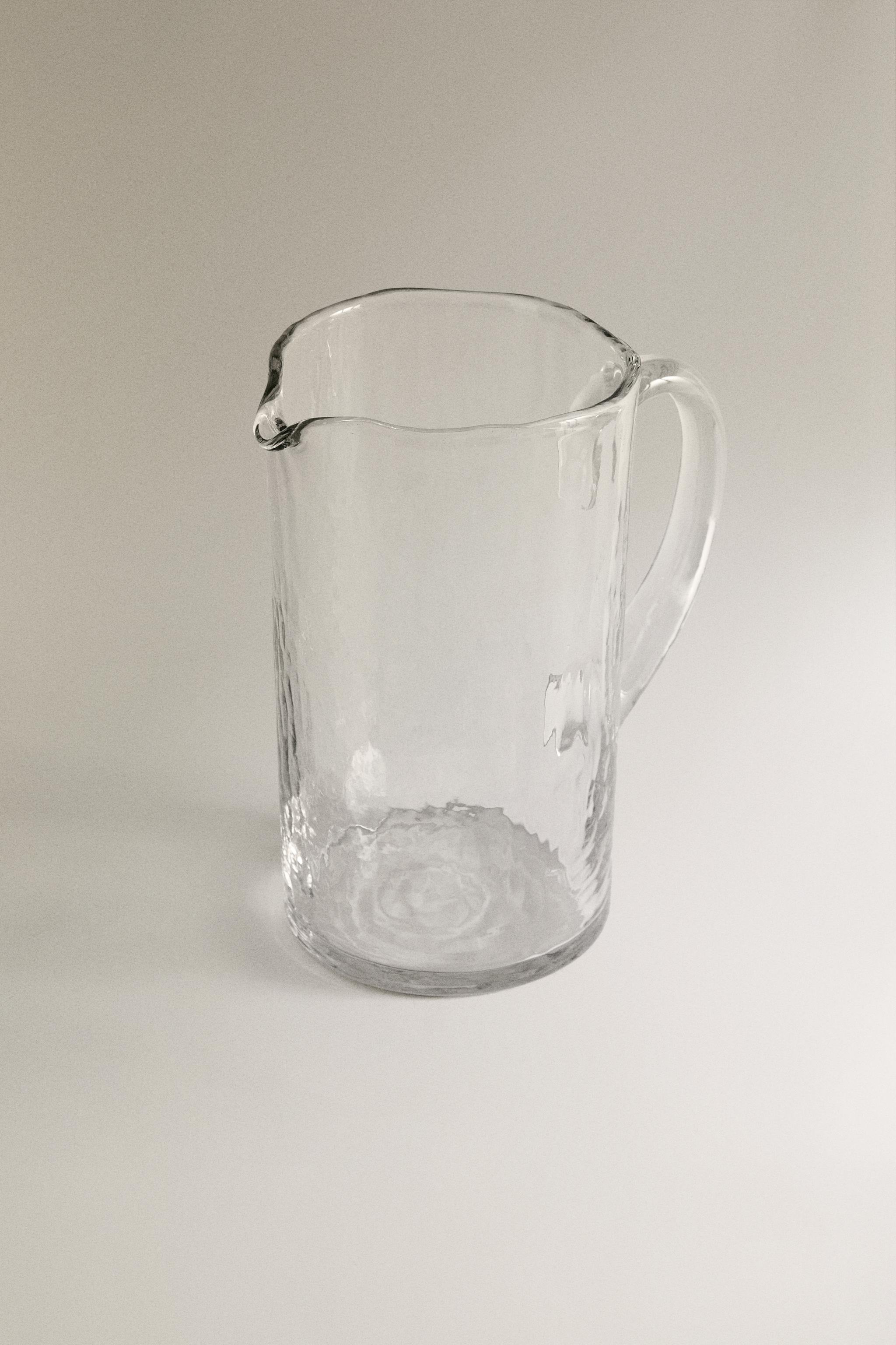 HAMMERED GLASS PITCHER