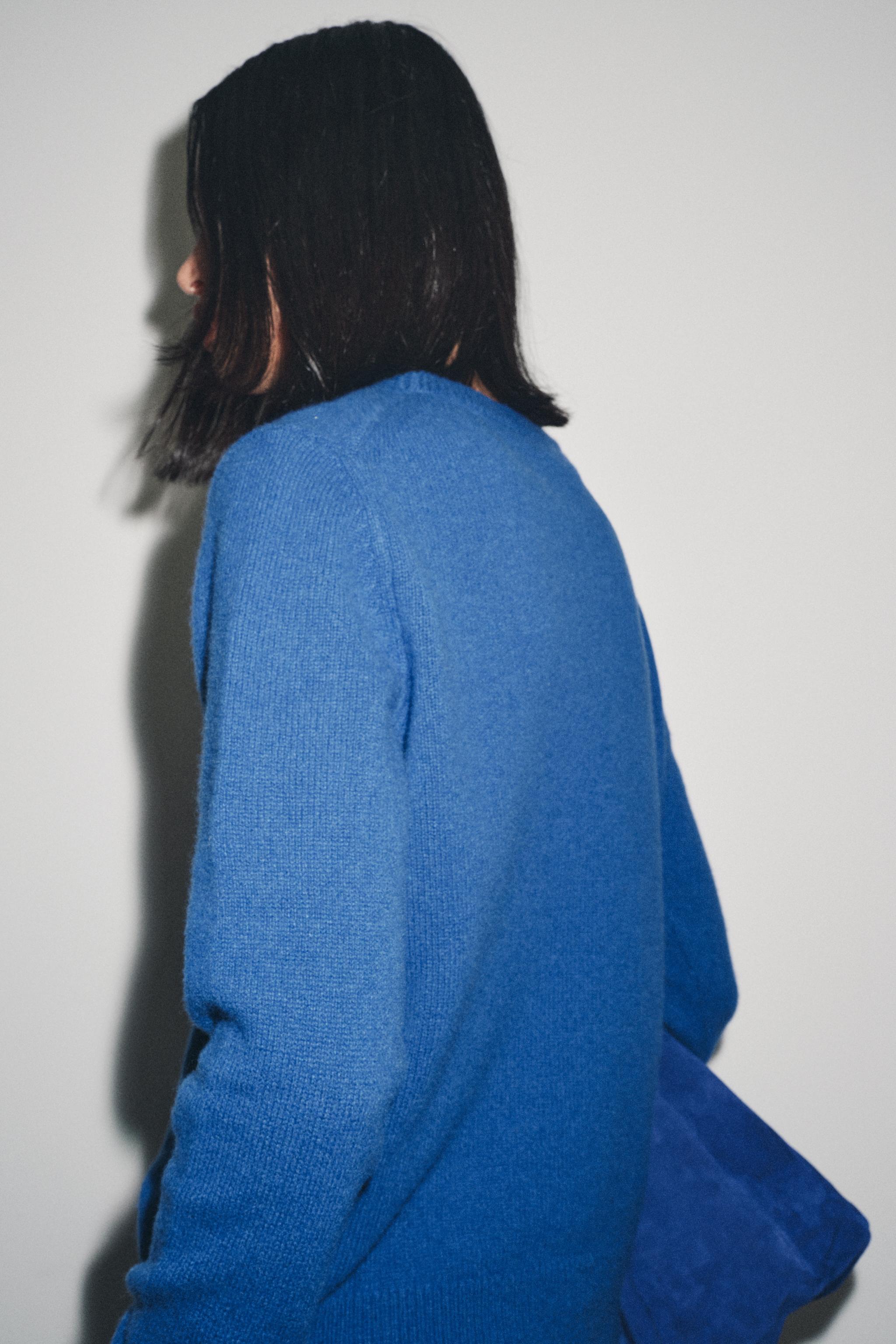 BASIC CASHMERE AND WOOL SWEATER