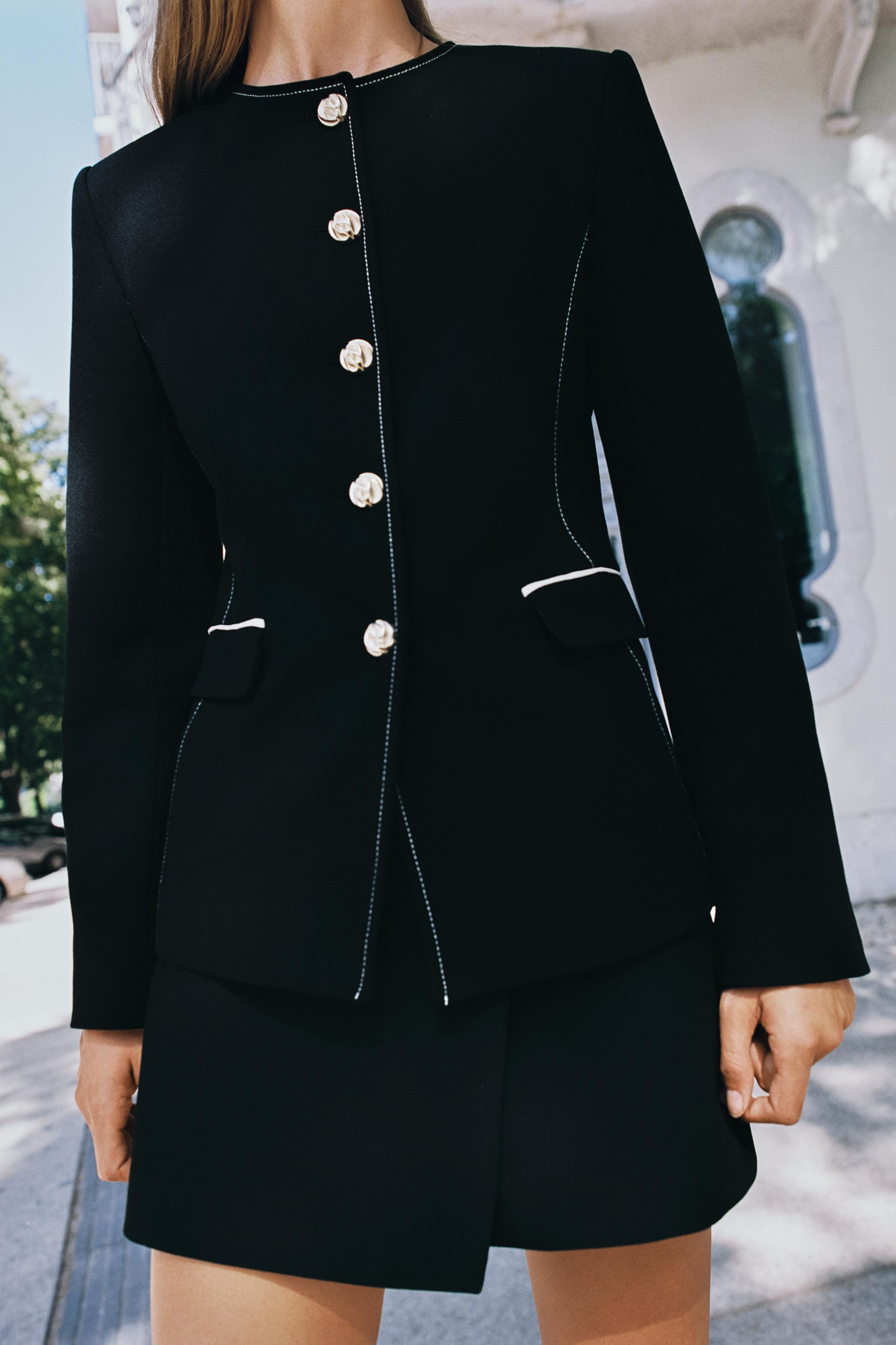 TRIM TOPSTITCHING BLAZER