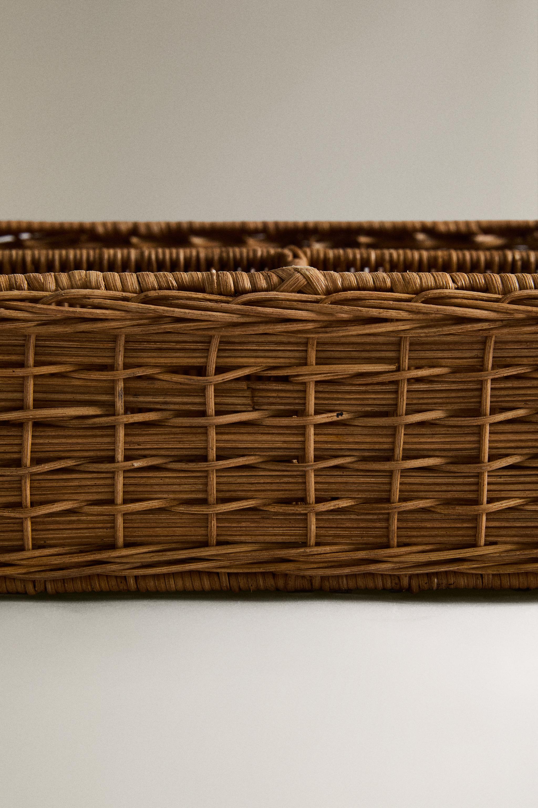 CHILDREN'S RATTAN ORGANIZER BASKET