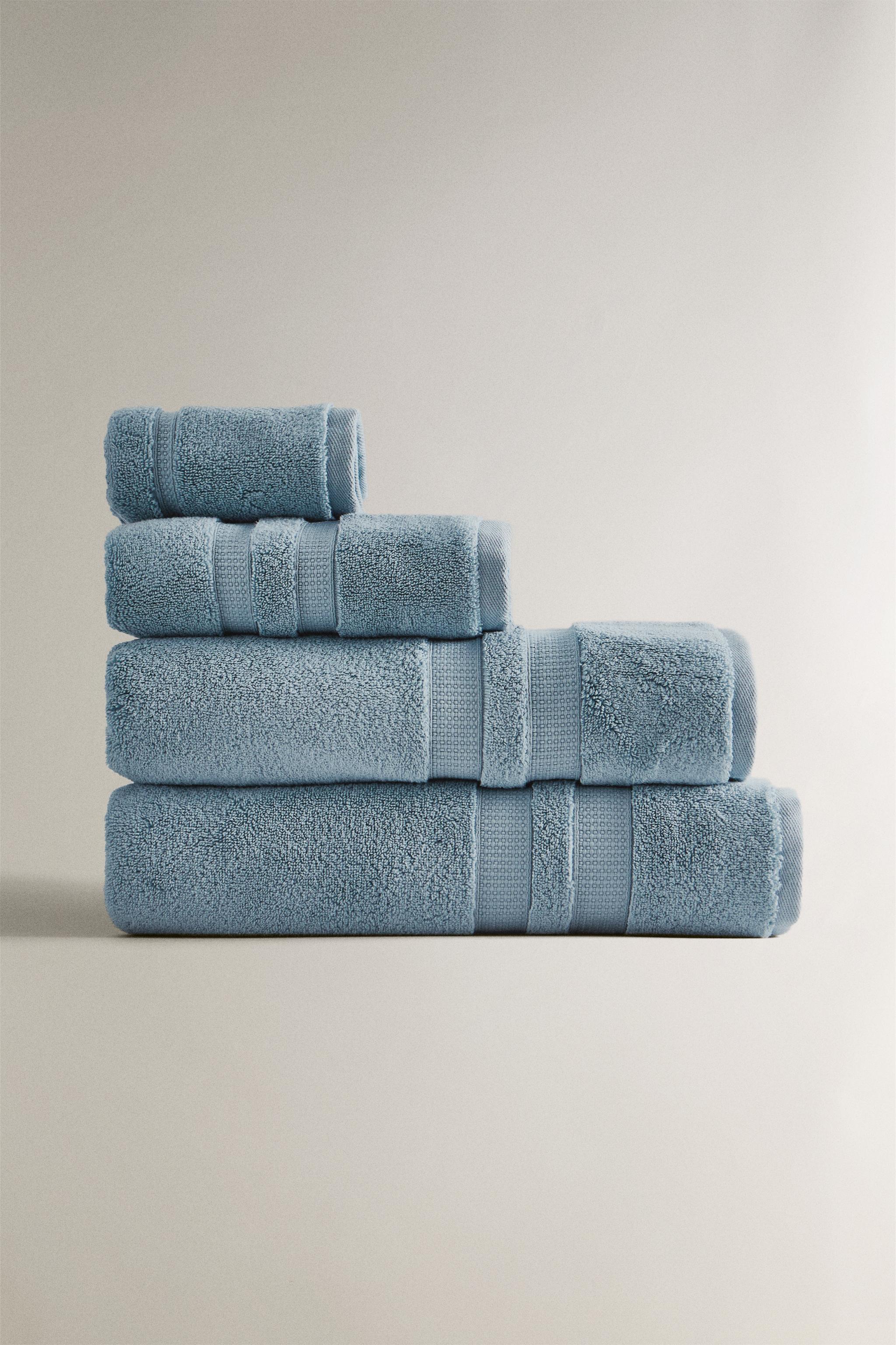 EXTRA SOFT DOUBLE BORDER BATH TOWEL