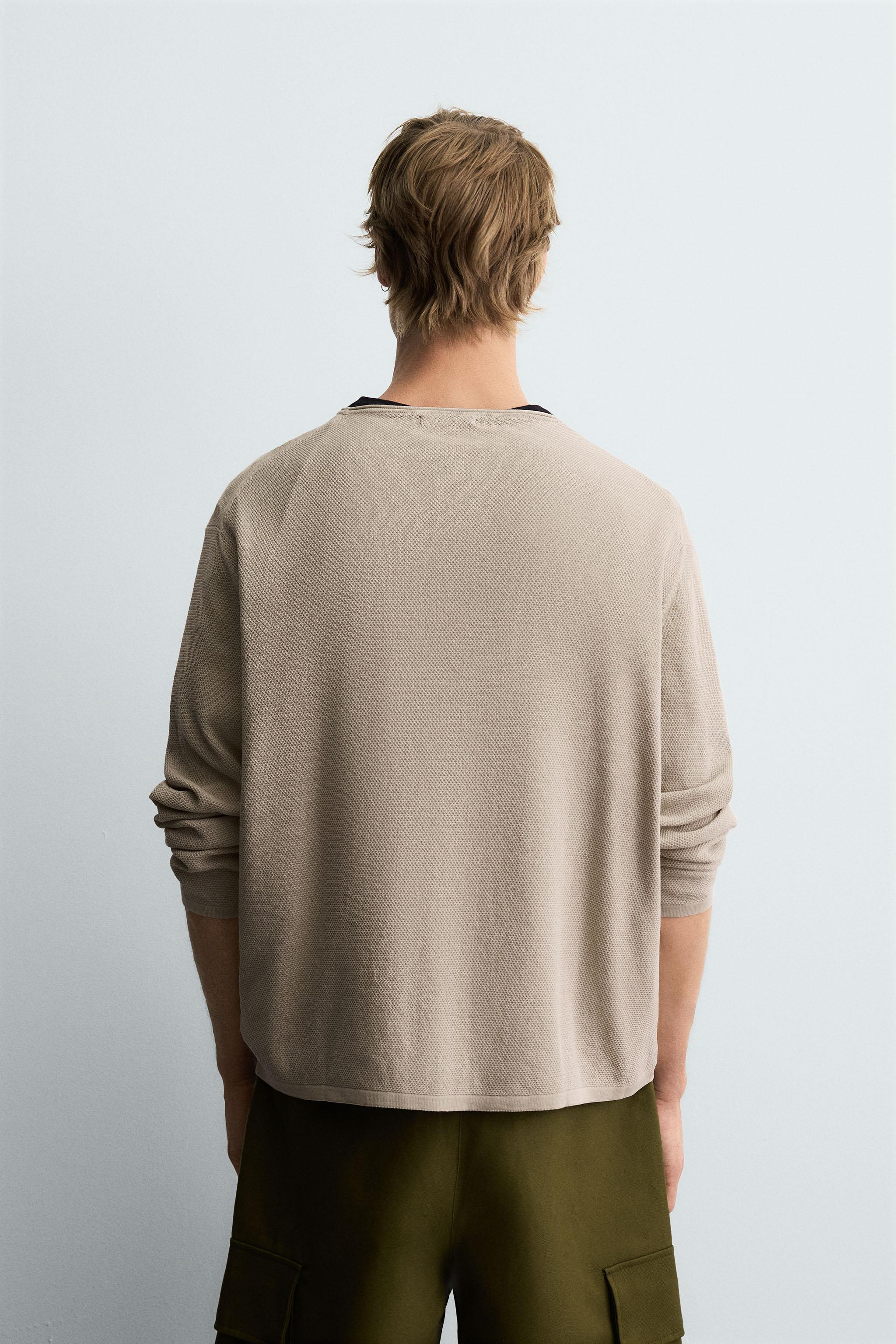 WASHED TEXTURED SWEATER