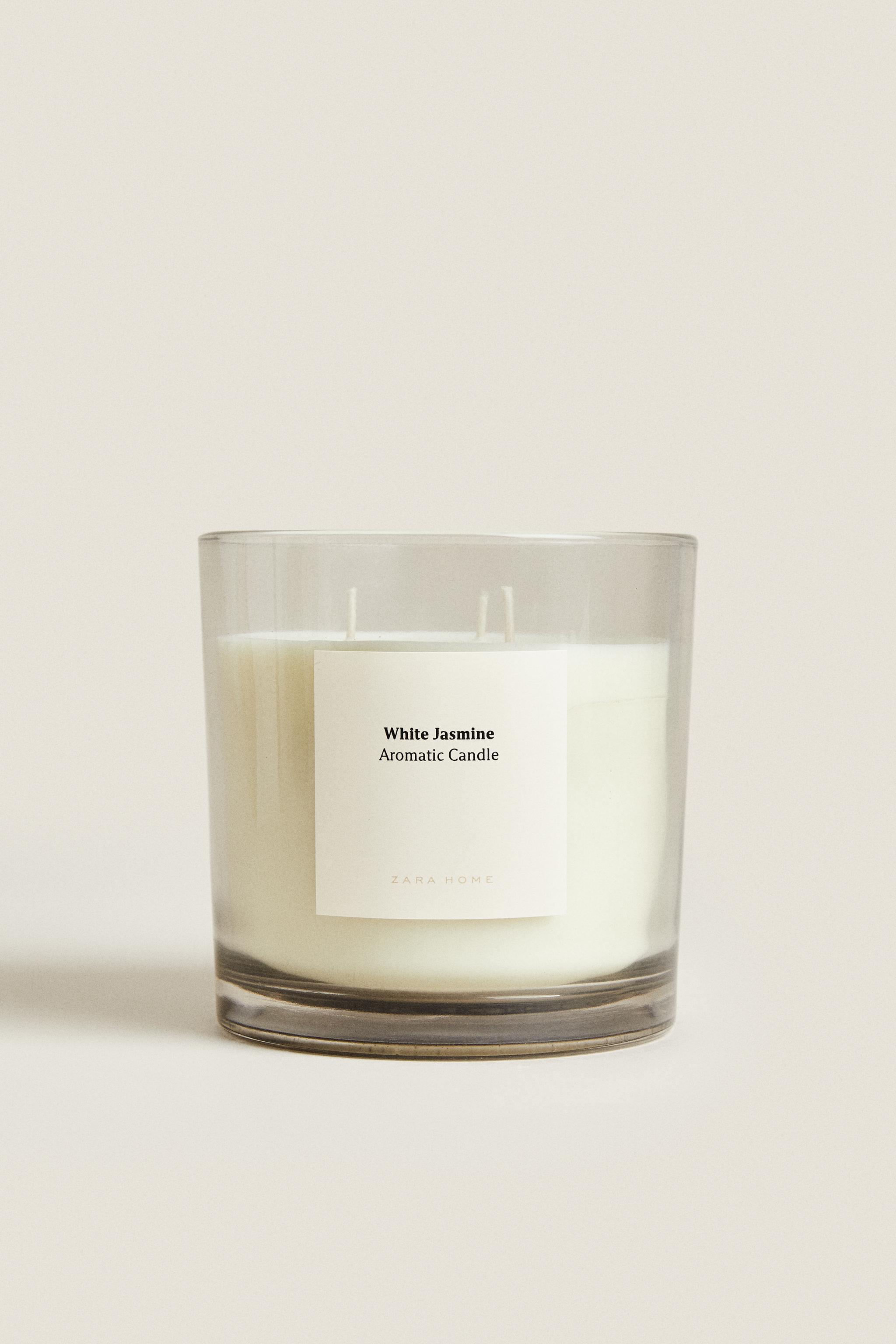 (620 G) WHITE JASMINE SCENTED CANDLE