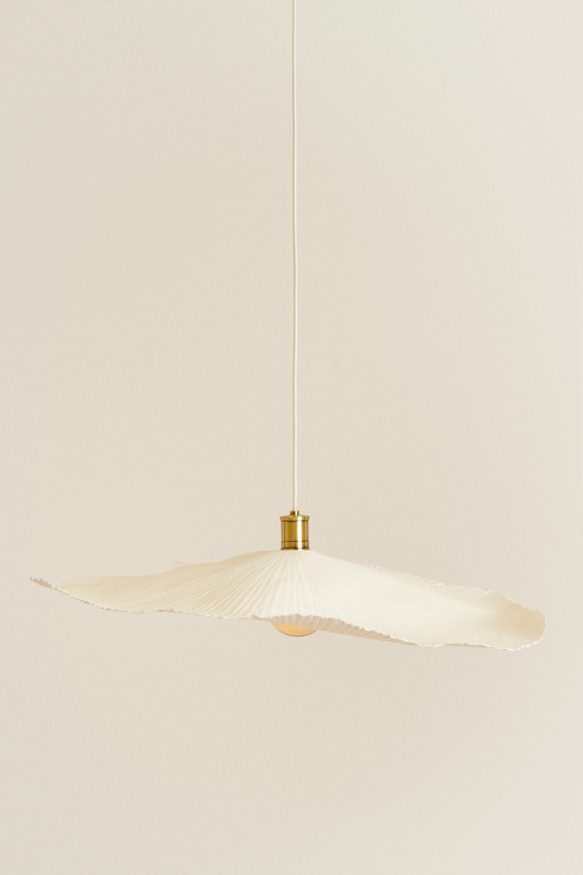 LARGE PENDANT LAMP