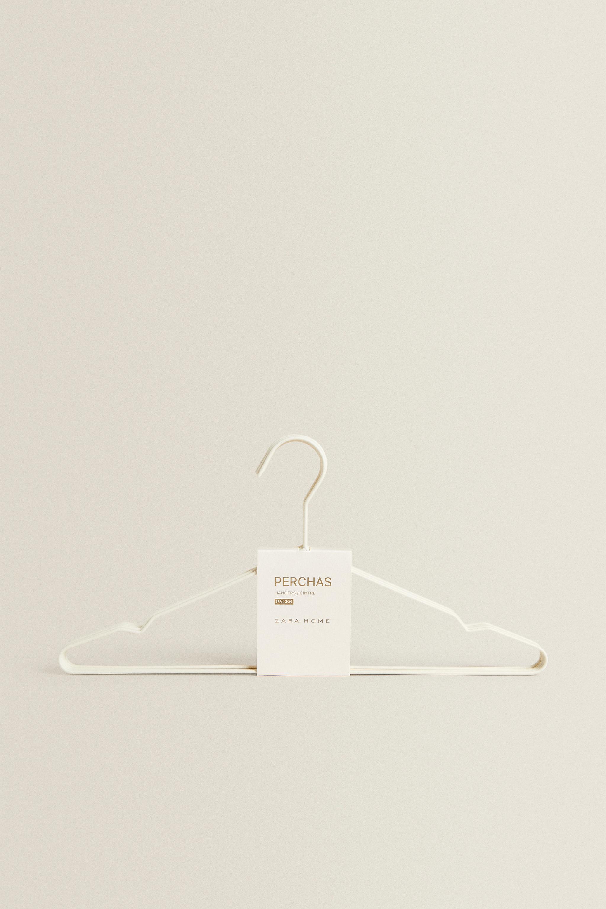 RUBBERIZED HANGERS (PACK OF 6)