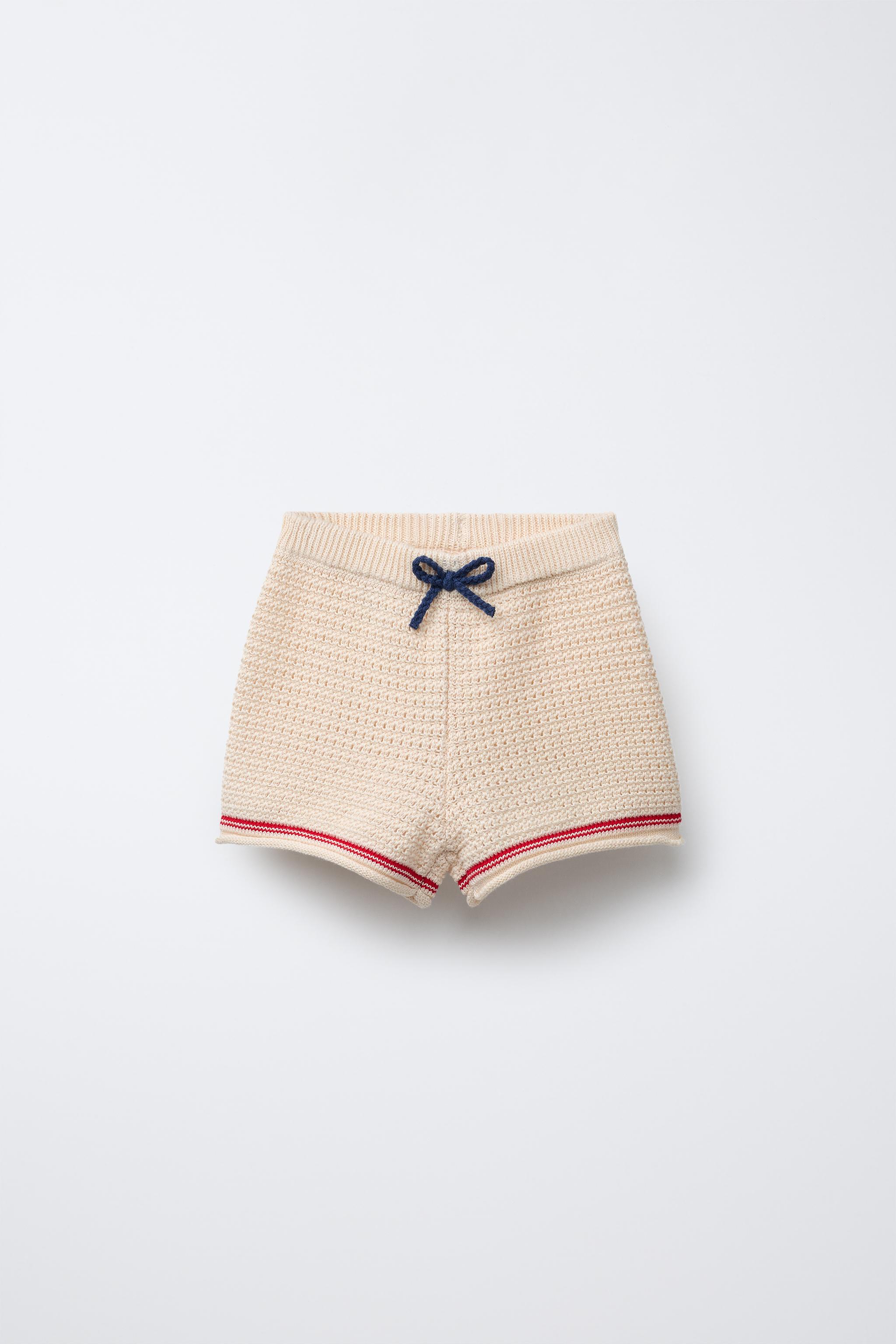 CONTRAST KNIT SHORTS