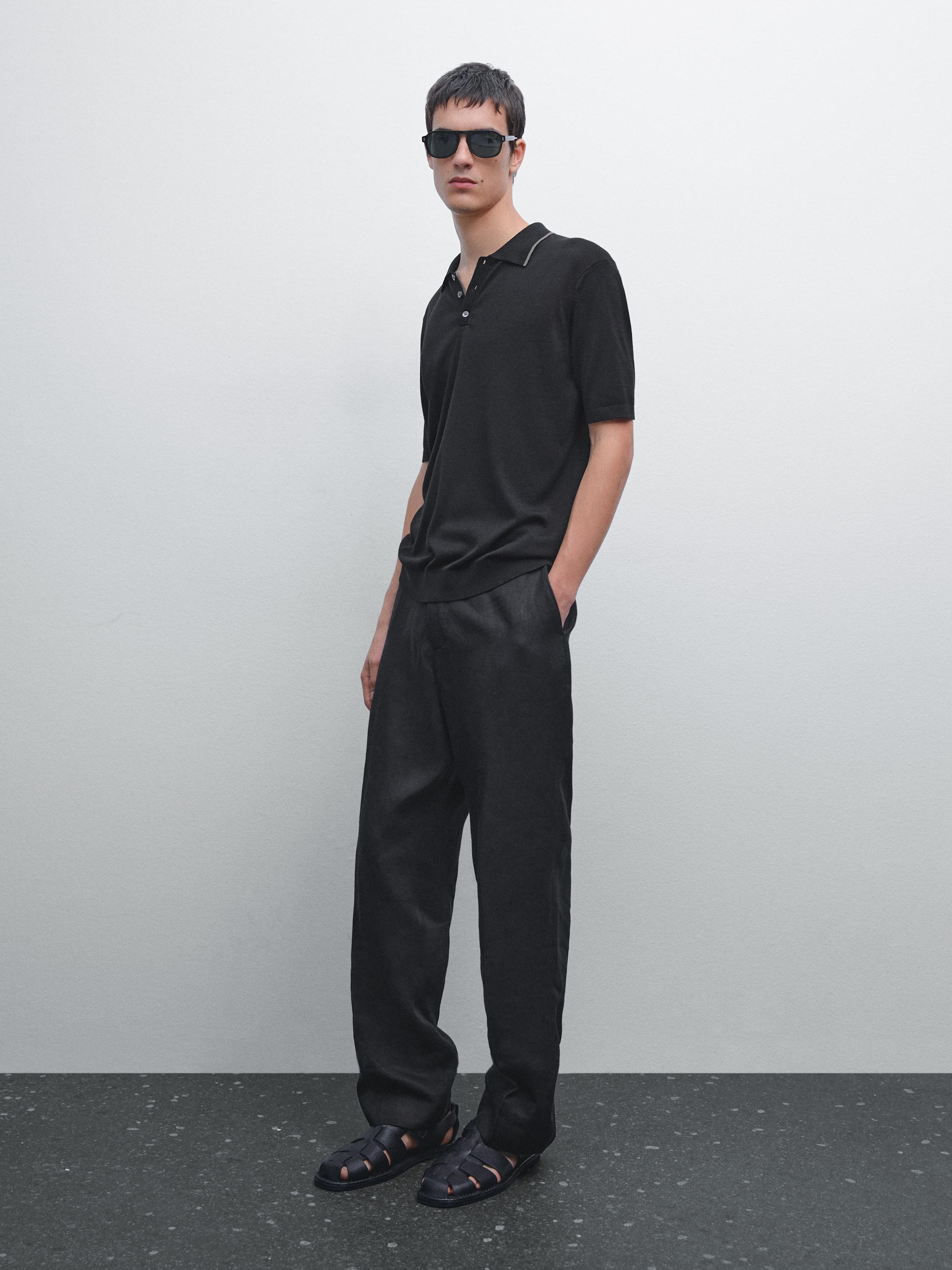 Knit polo shirt with coloured collar detail