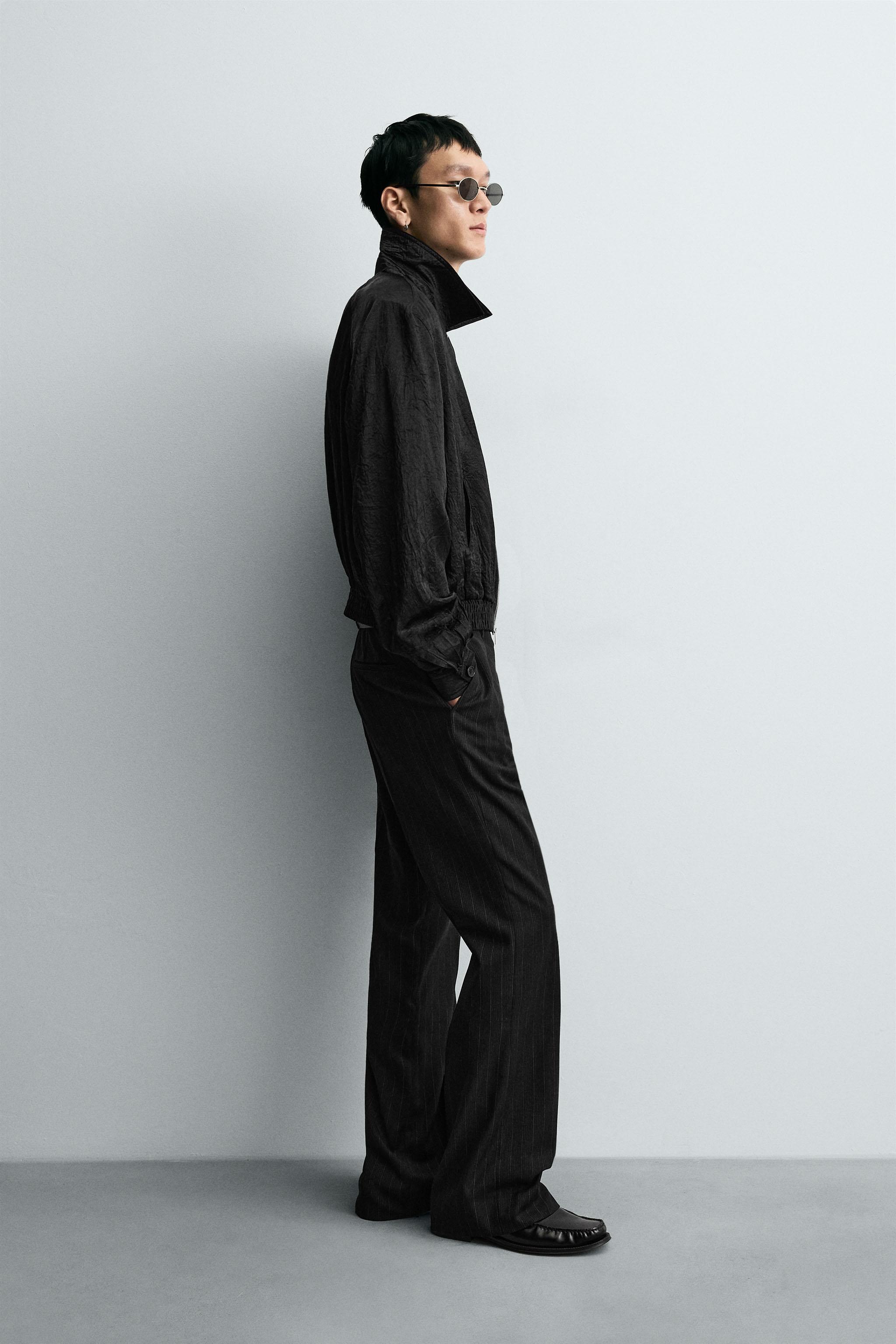 SHOULDER PAD BOMBER JACKET