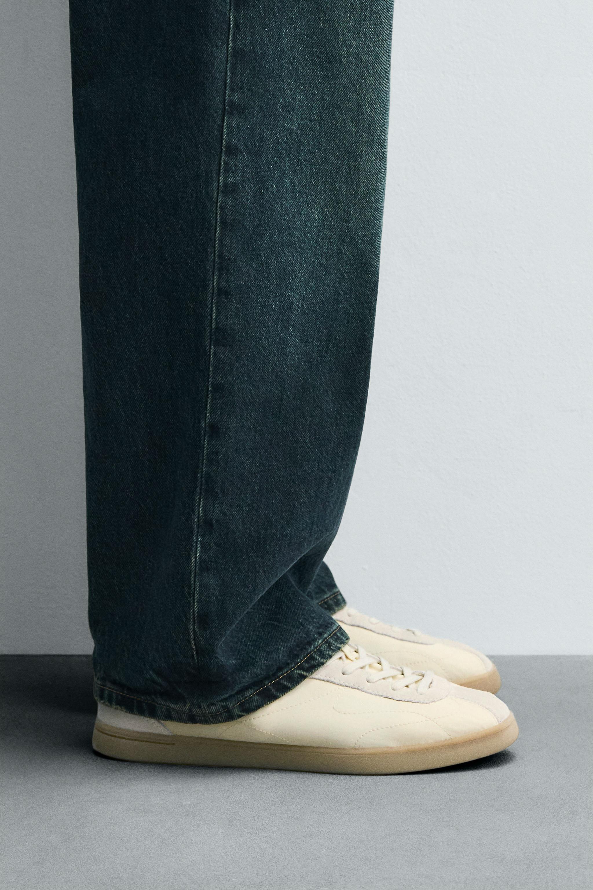 RETRO TECHNICAL SNEAKERS