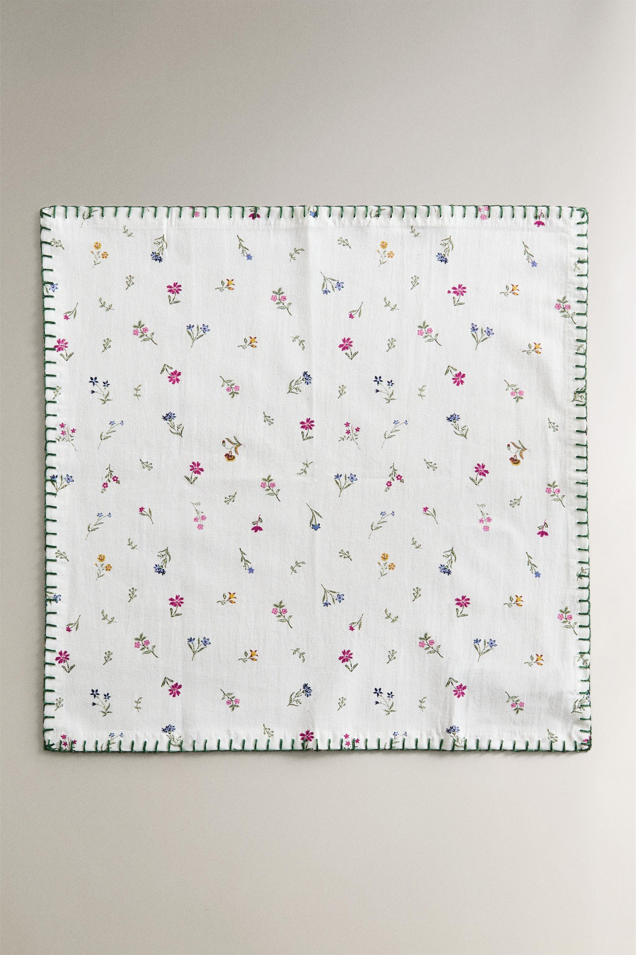 SET OF FLORAL PRINT NAPKINS (SET OF 2)