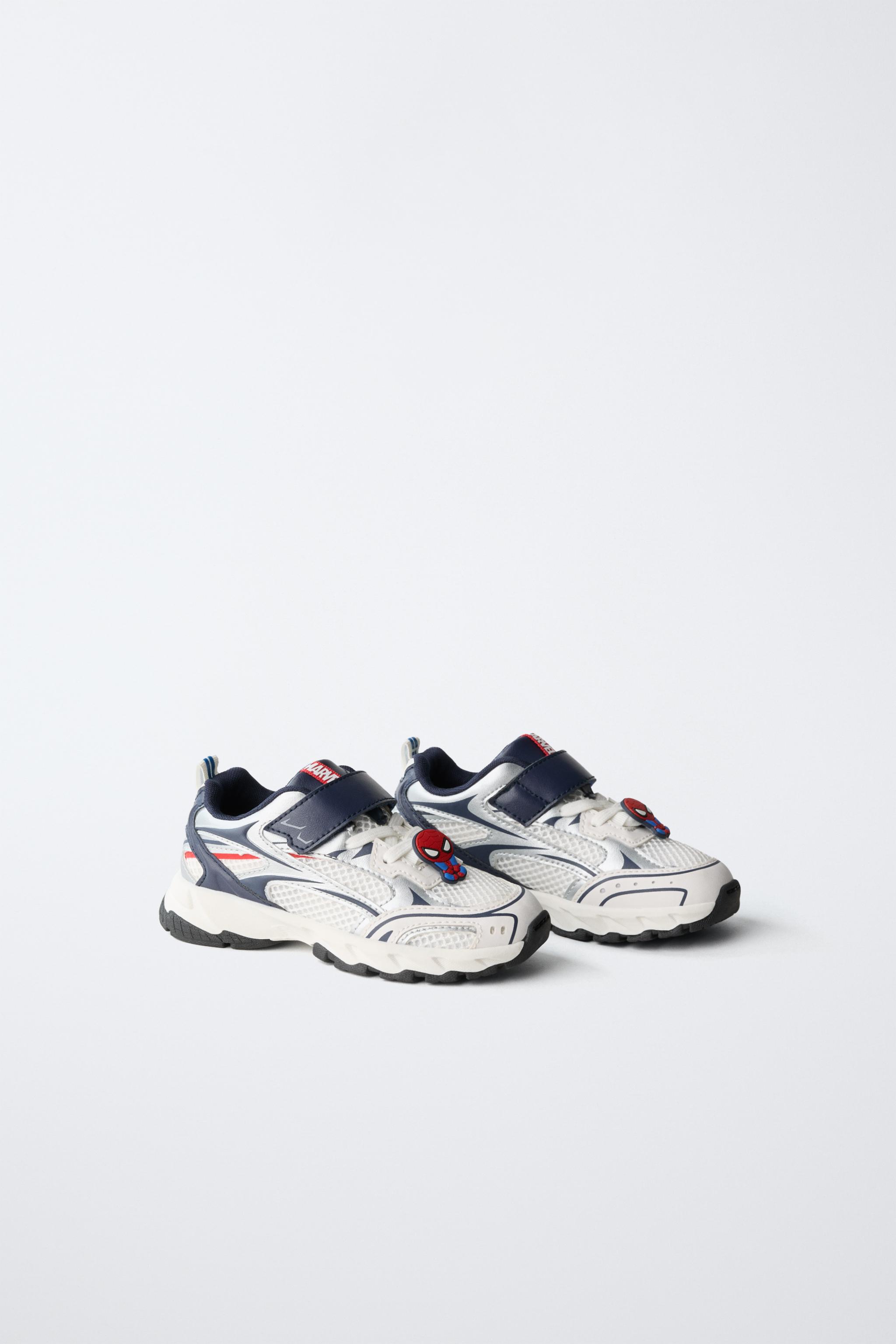 SPIDER-MAN © MARVEL SNEAKERS