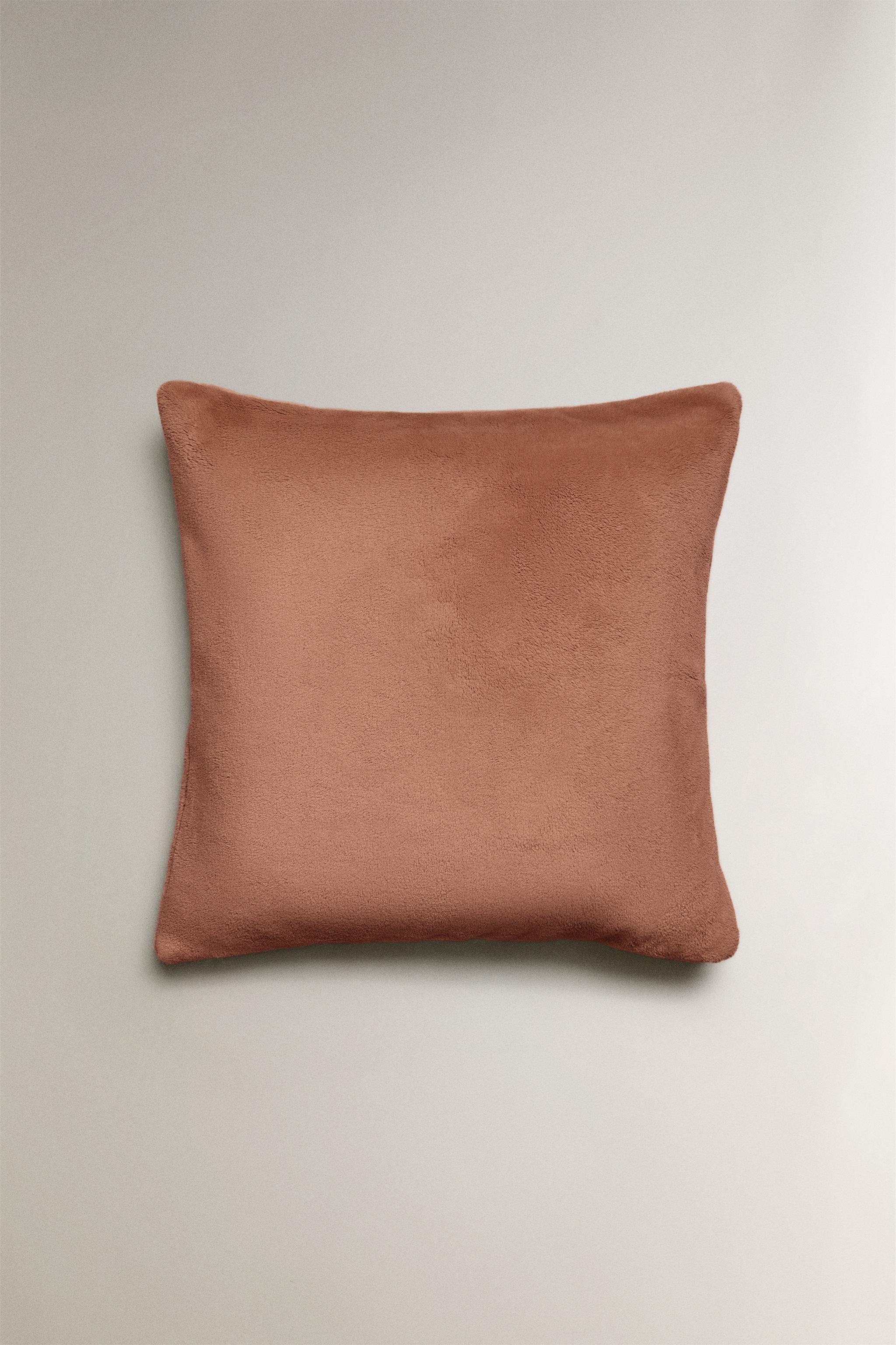 FAUX FUR THROW PILLOW COVER