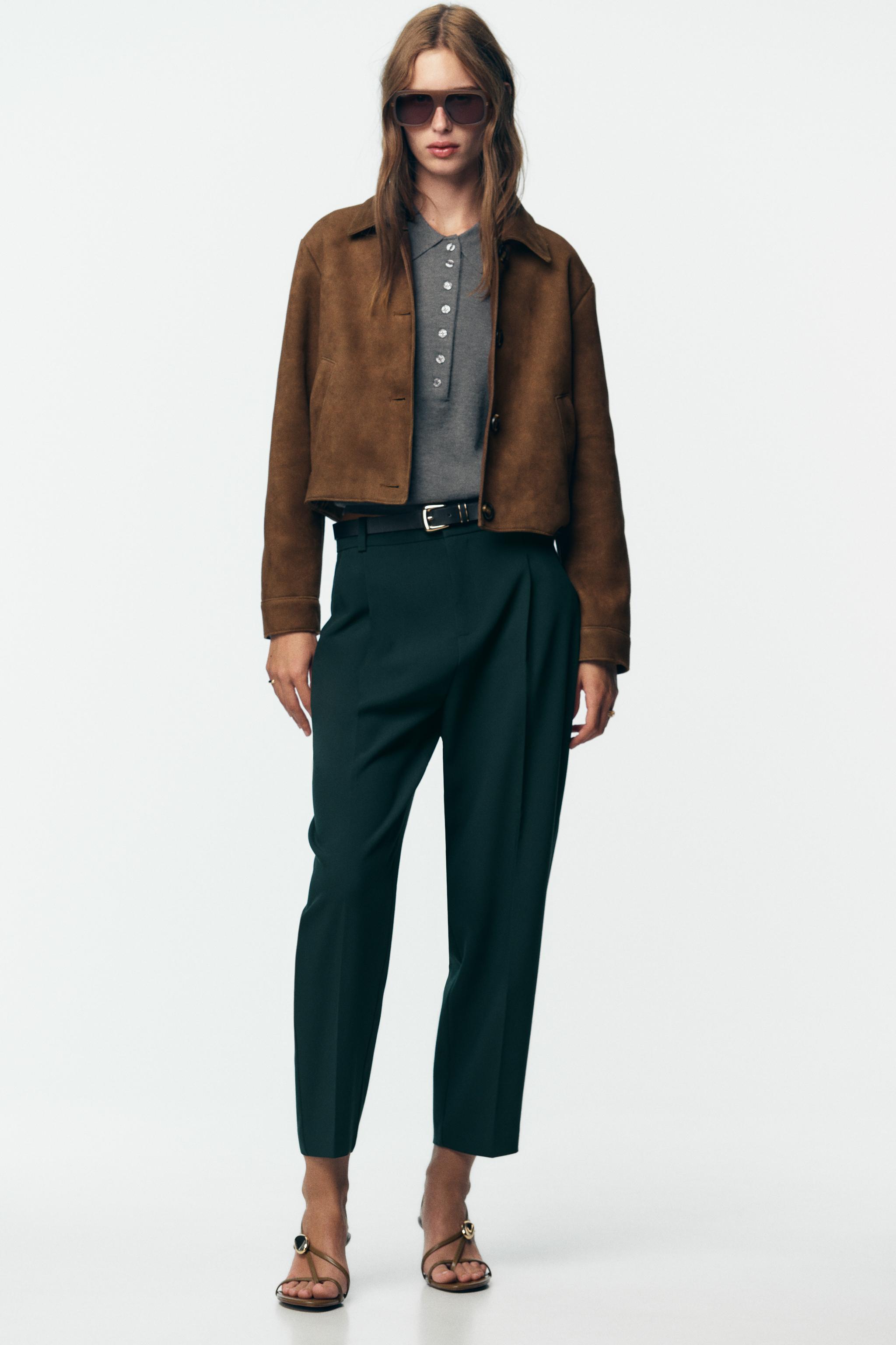 BELTED PLEATED PANTS