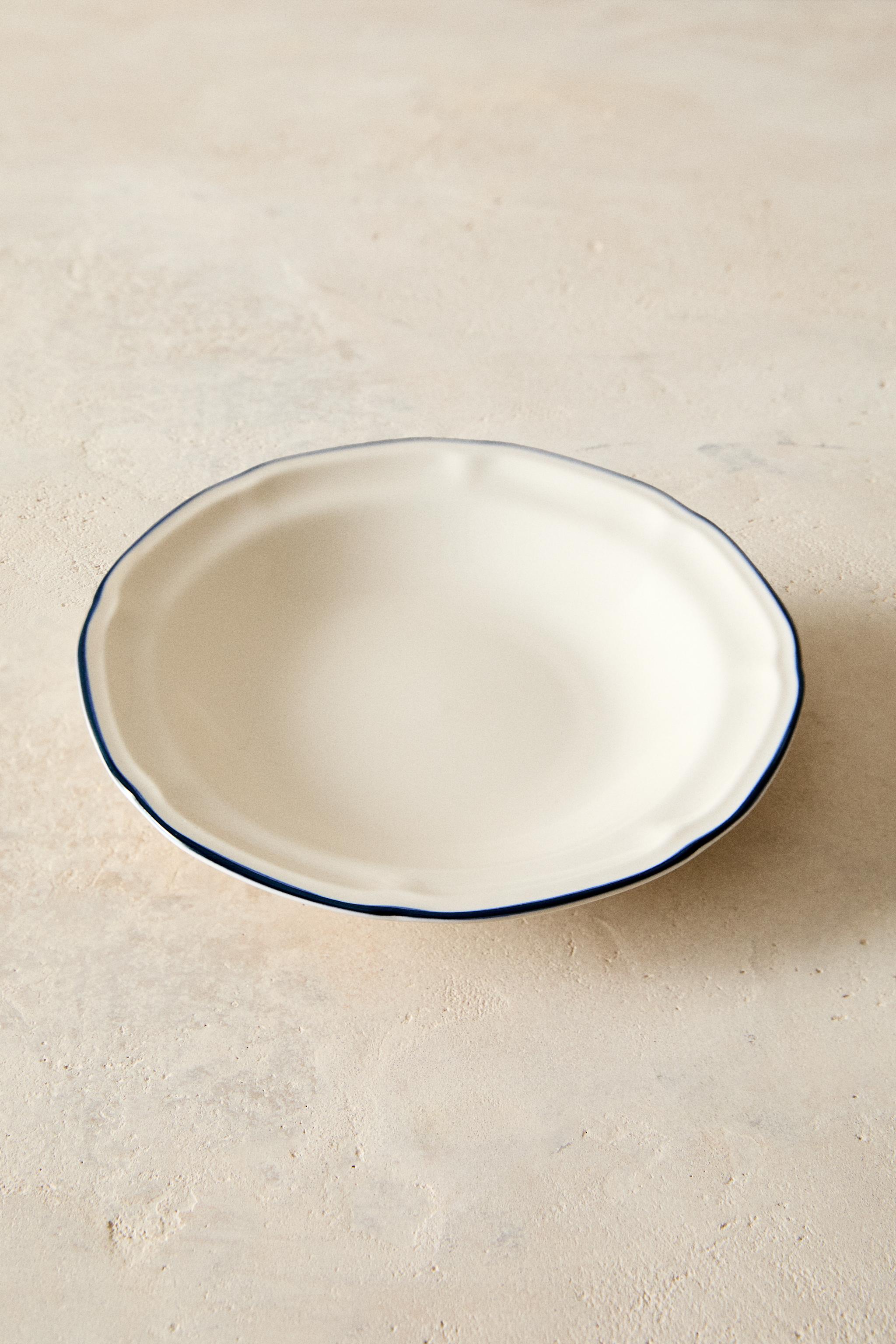 SOUP PLATE WITH CONTRAST RIM