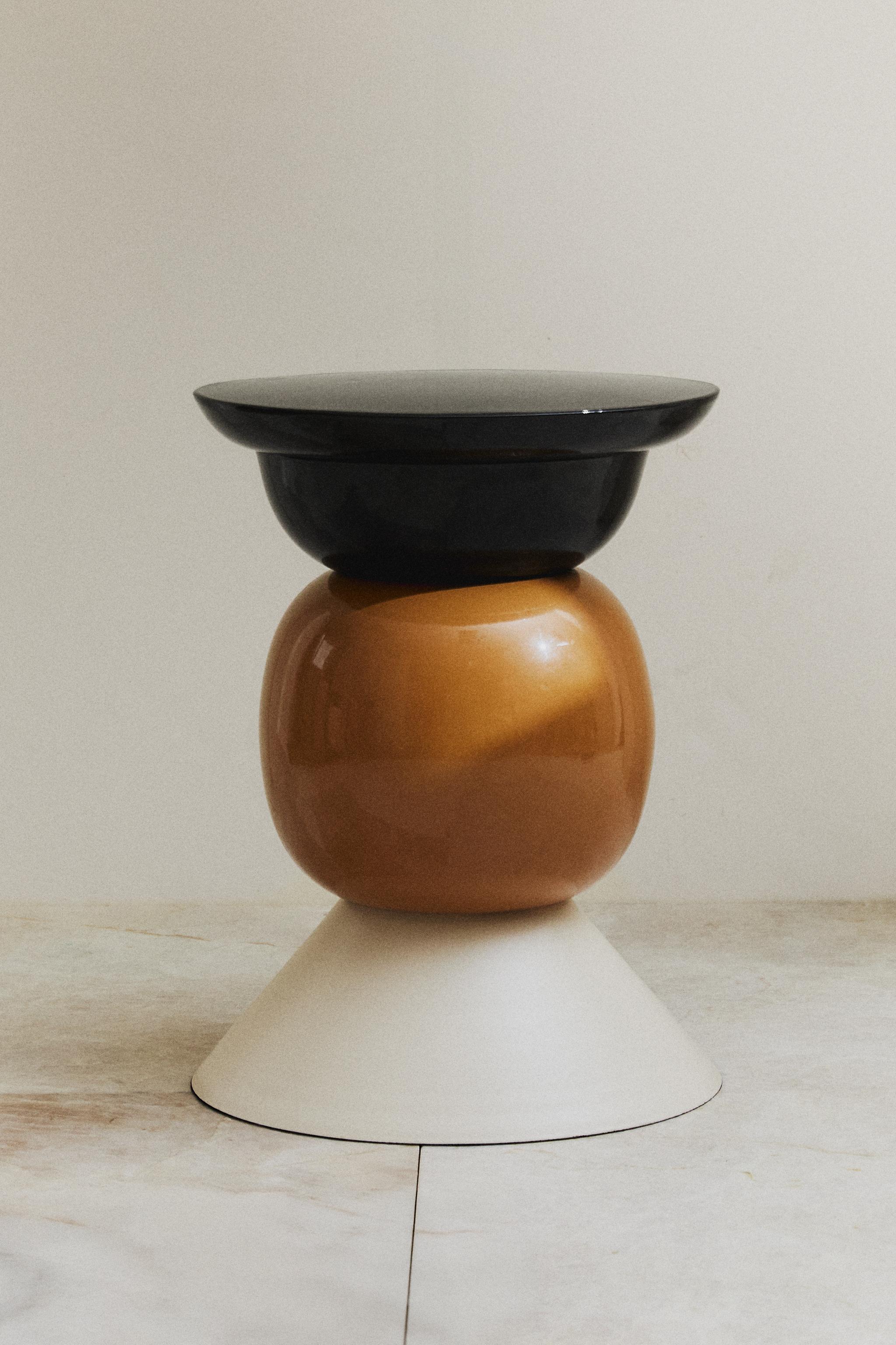 SHINY MATTE SIDE TABLE X COLLAGERIE