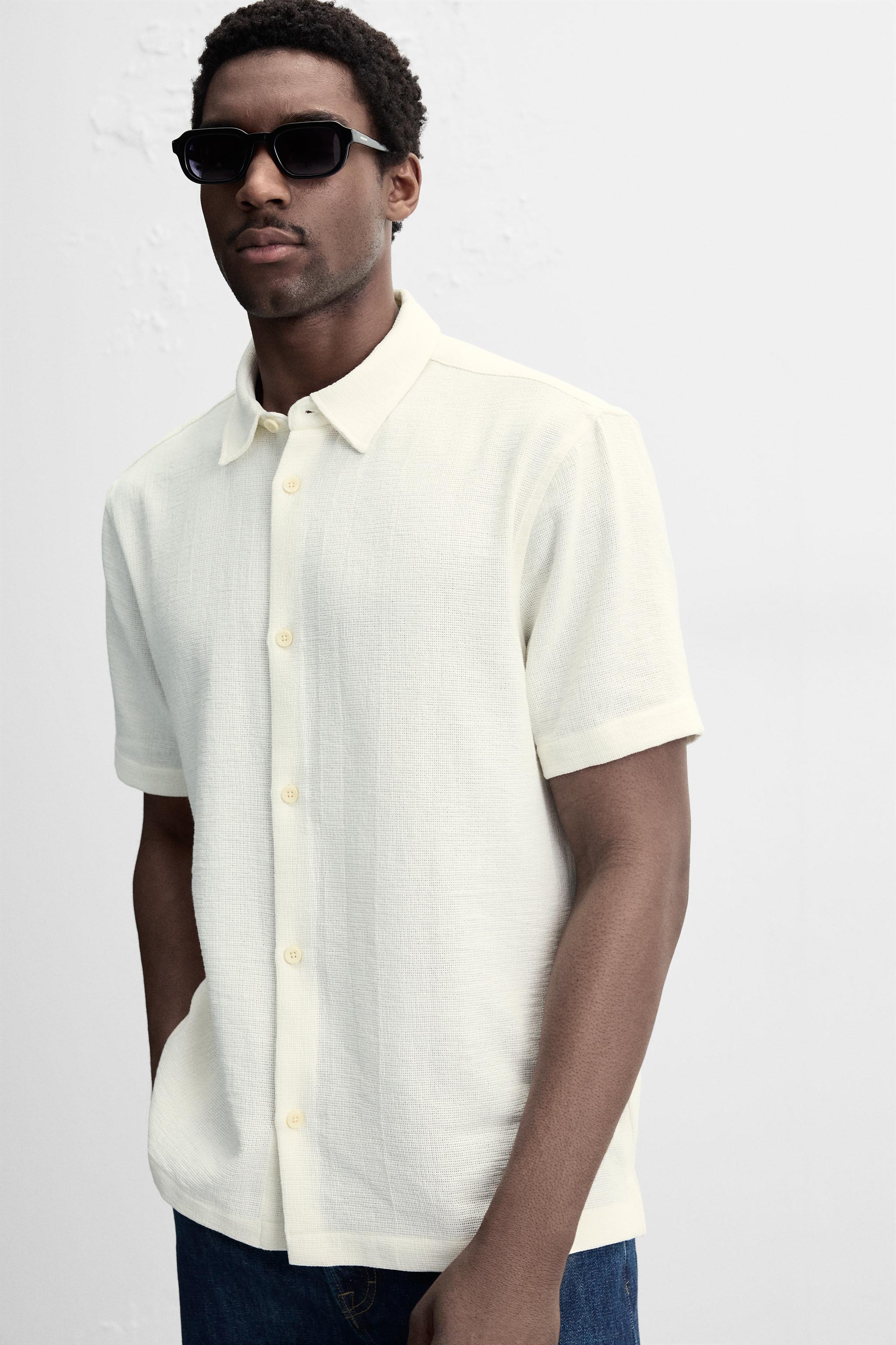 REGULAR FIT TEXTURED SHIRT