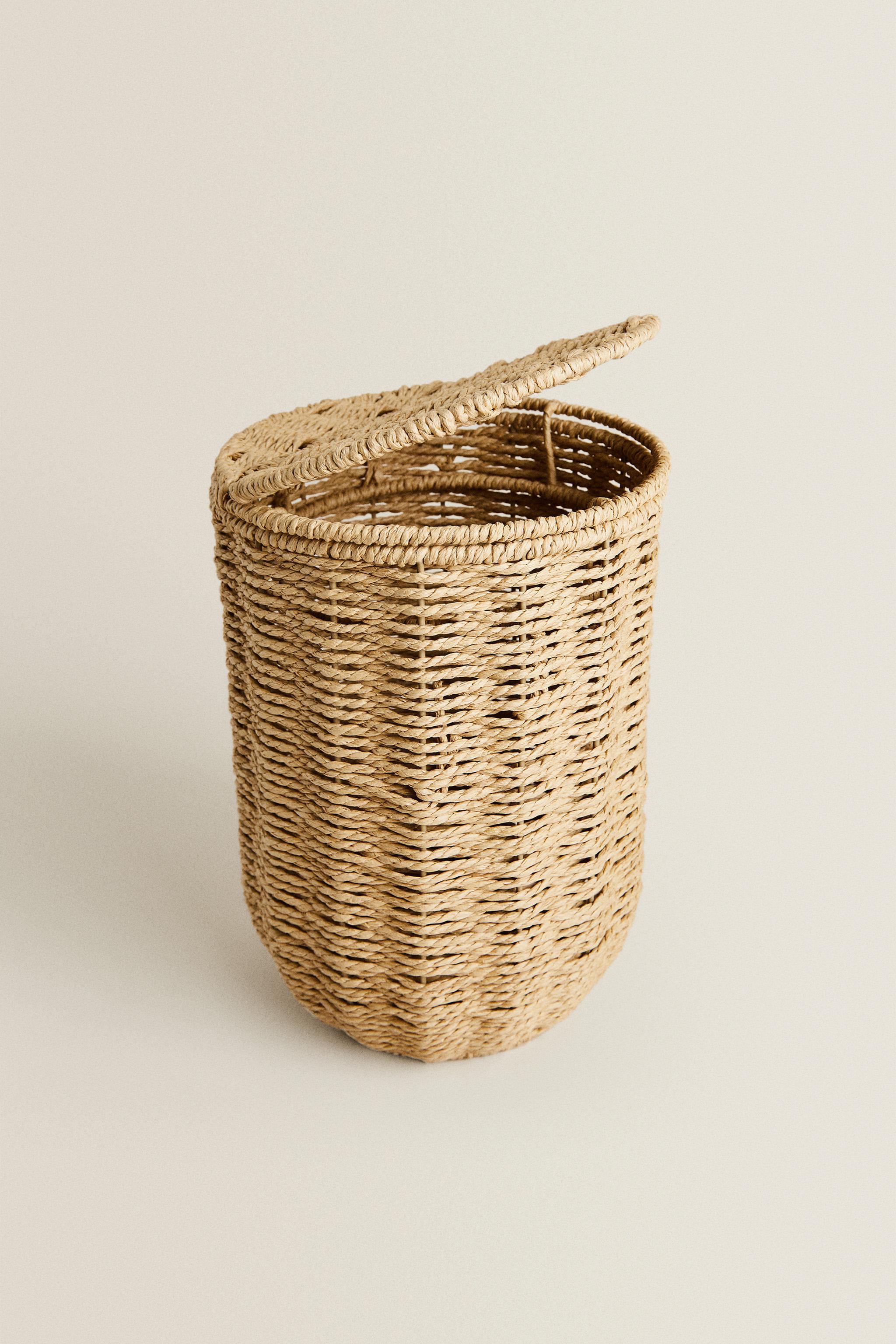 BATHROOM TRASH CAN WITH REMOVABLE LID