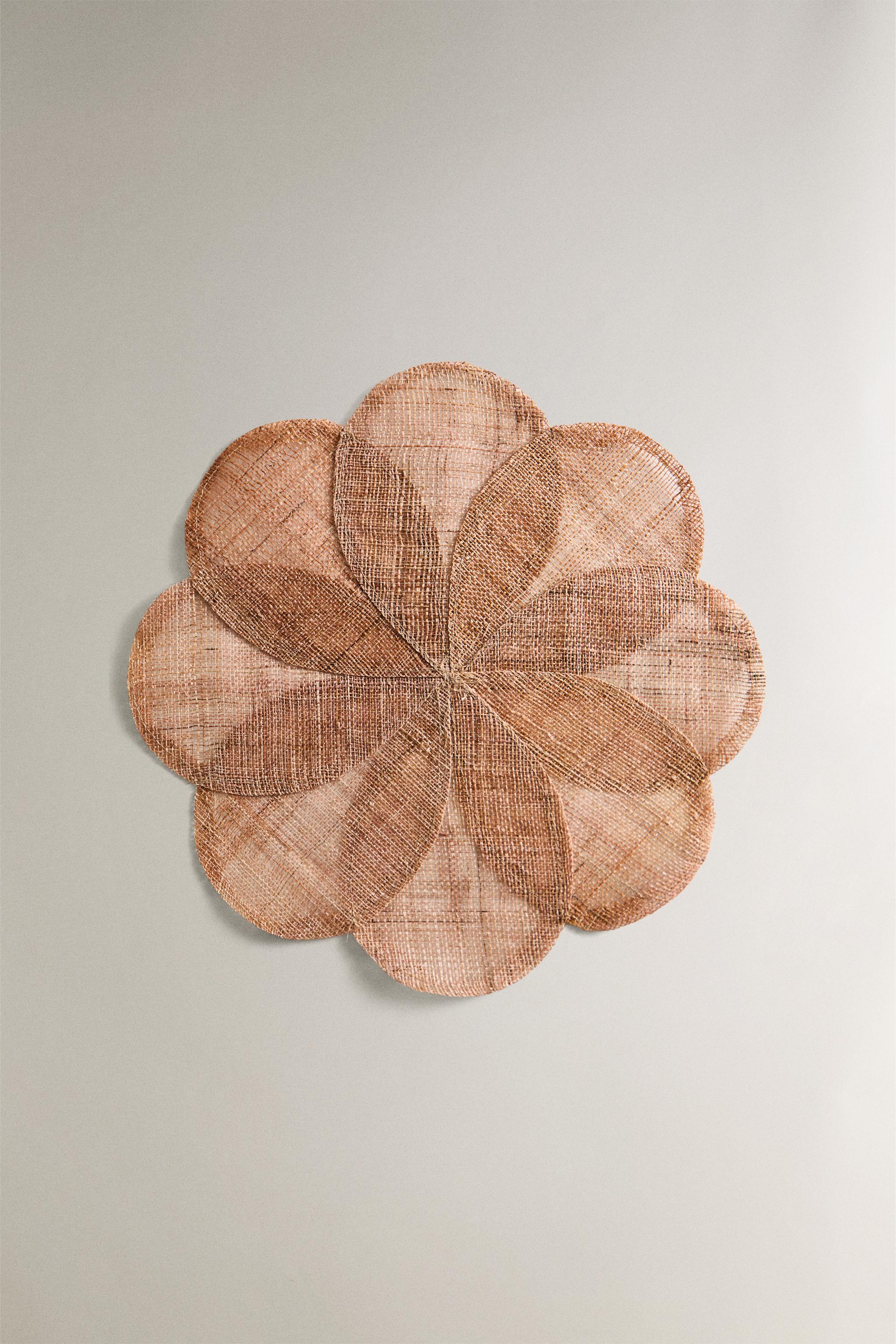 RAMIE FLOWER PLACEMAT