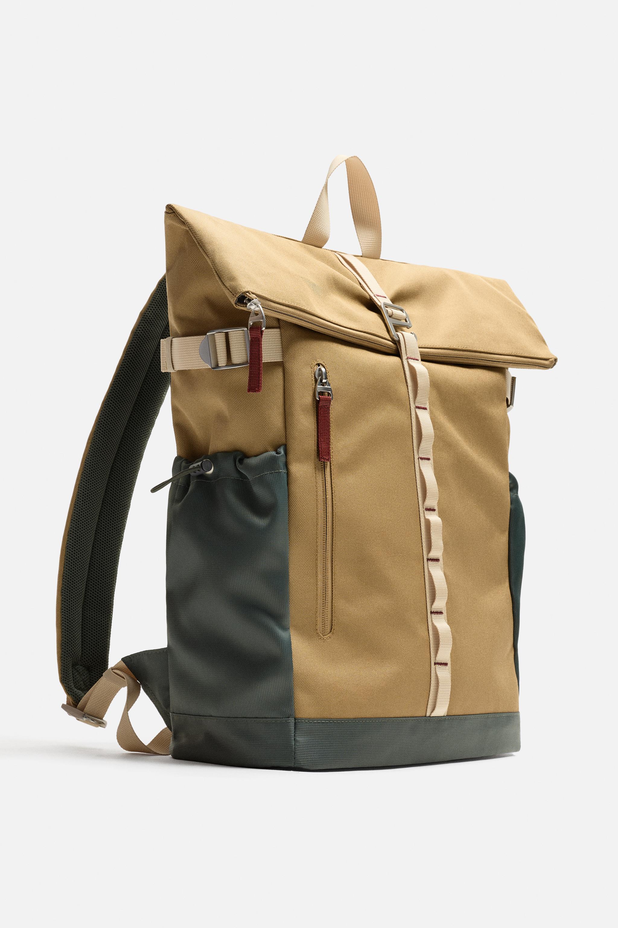 TECHNICAL FLAP BACKPACK