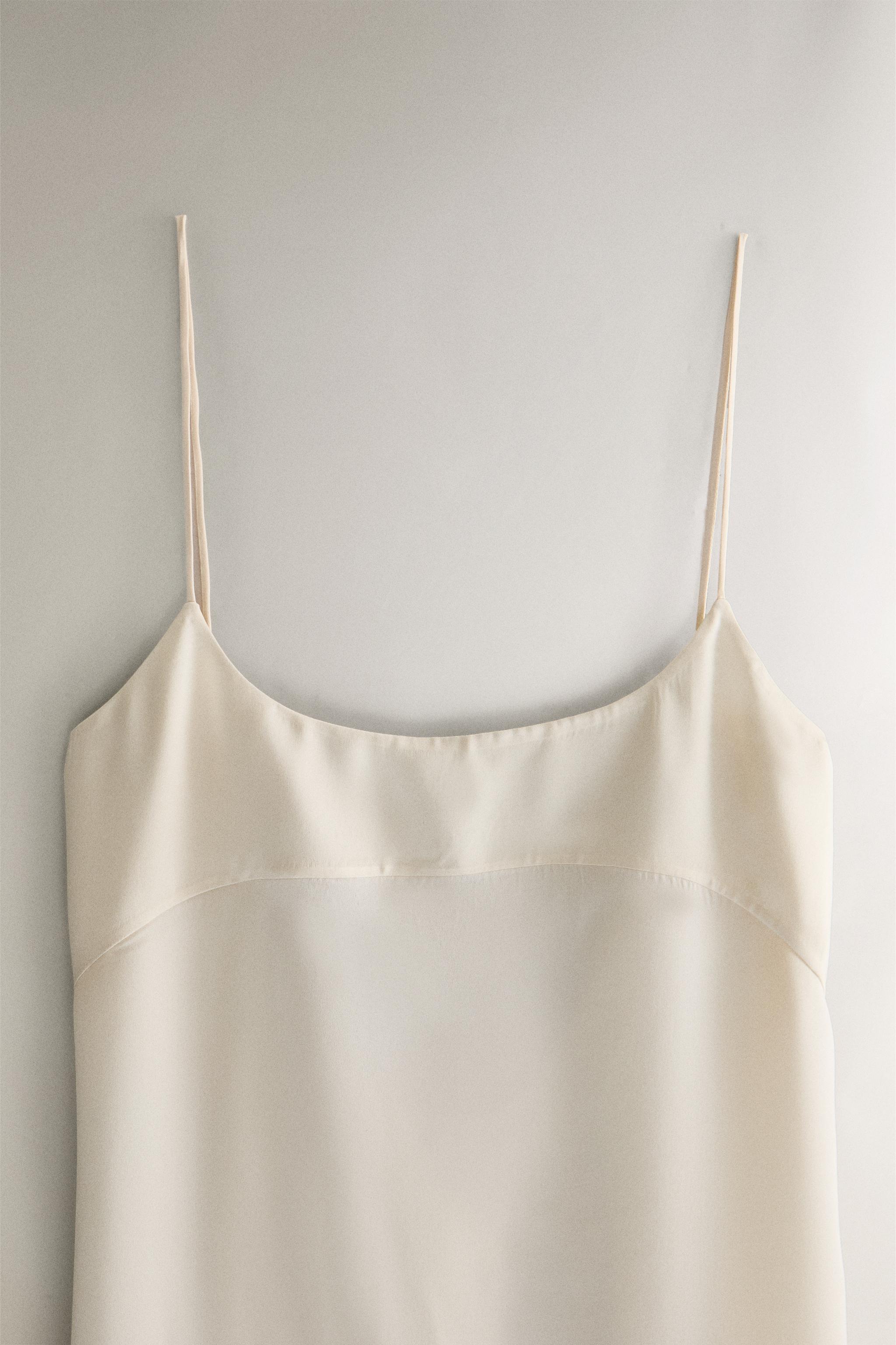 BEIGE SILK NIGHTGOWN