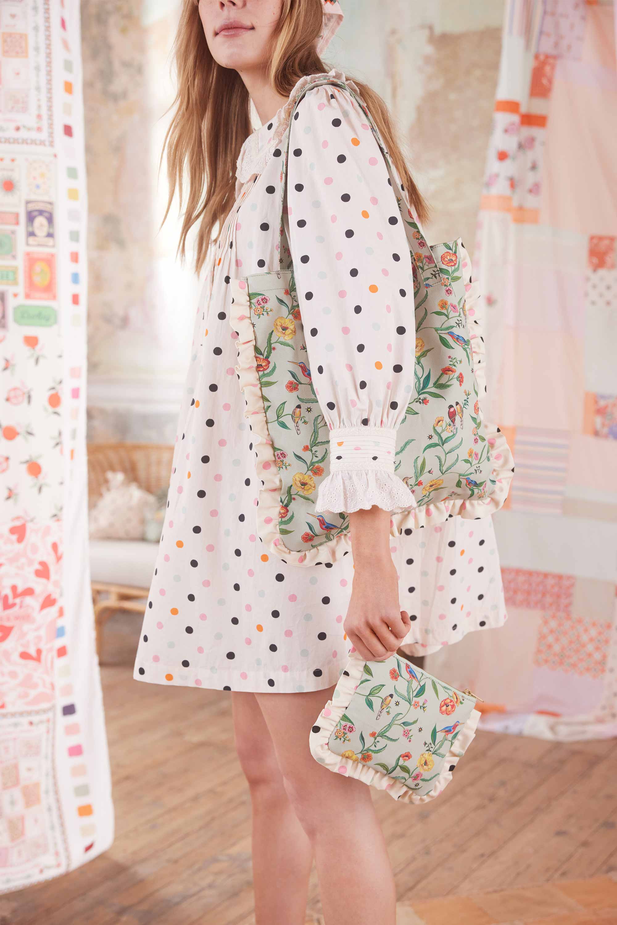 Summer Birds Frill Tote