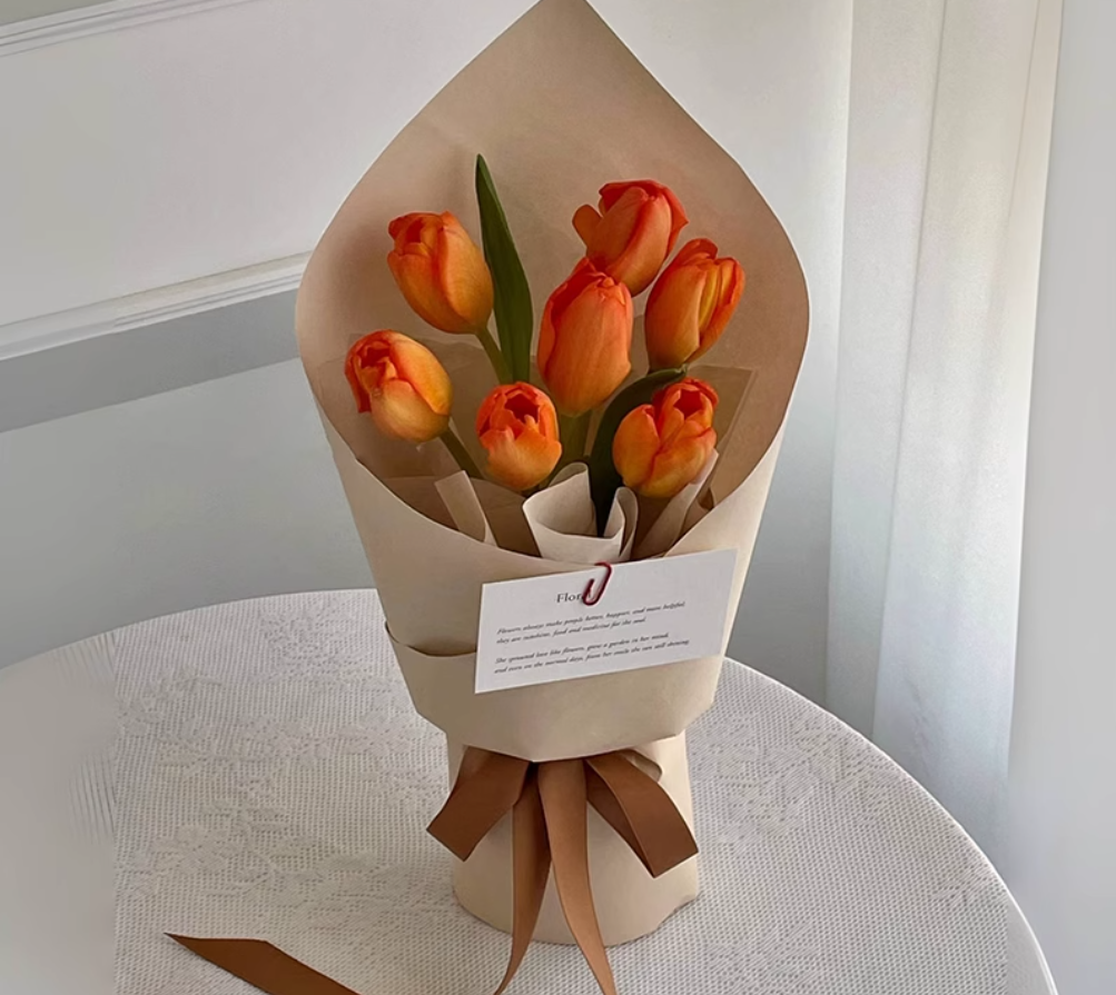 Simulated Flower Exquisite Tulip Flower Basket for Girlfriend Mother Valentine's Day