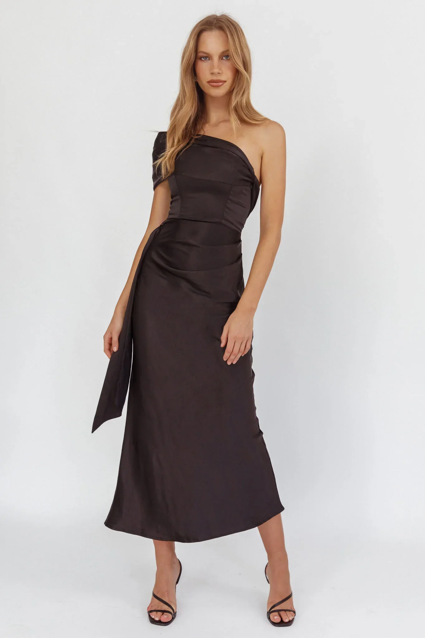 Guinevere One-Shoulder Waist Sash Maxi Dress Black