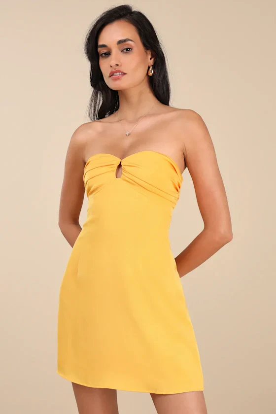 Gillian Yellow Pleated Strapless Mini Dress