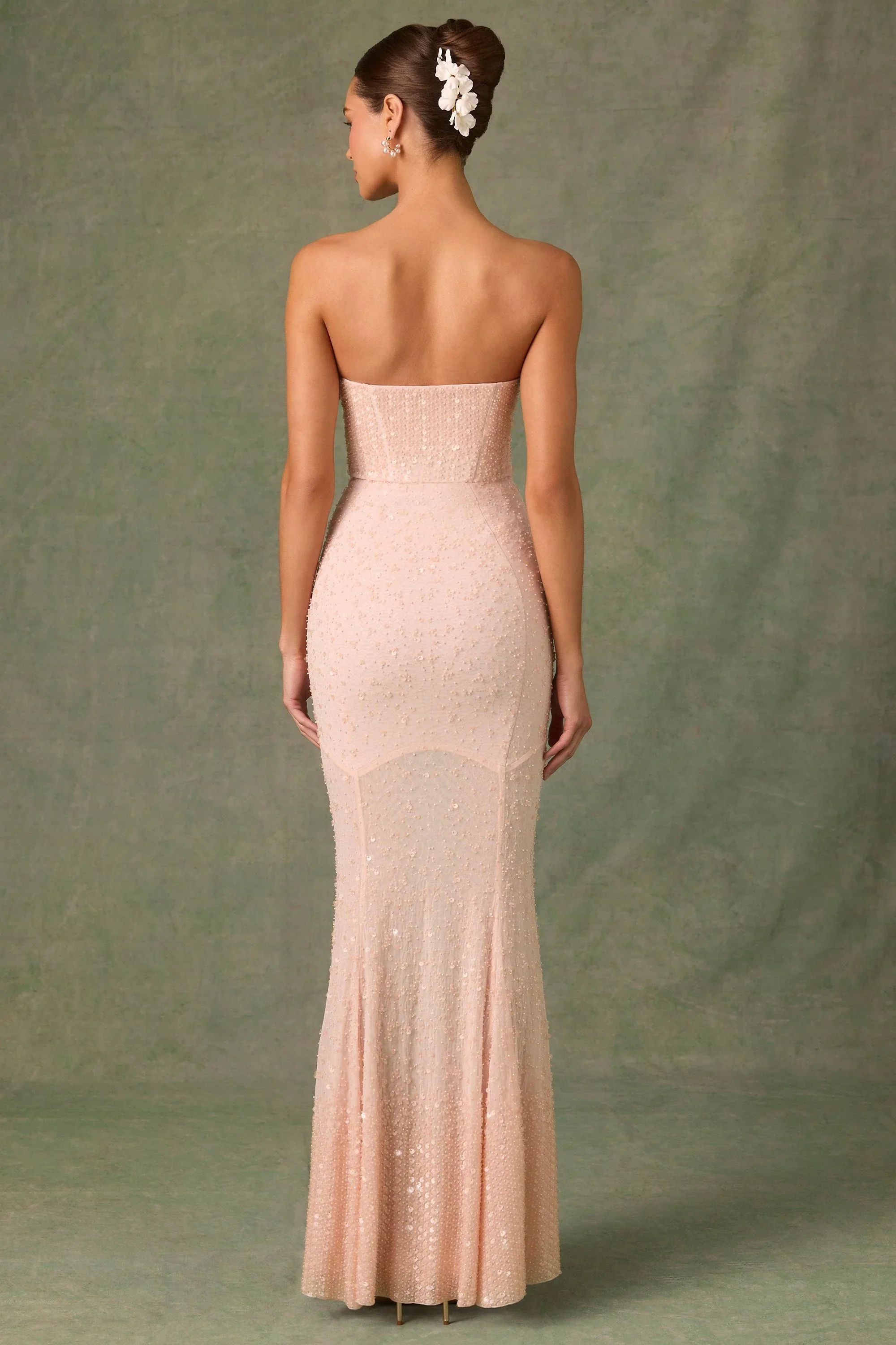 Embellished Sweetheart-Neck Fishtail Gown in Dusty Rose