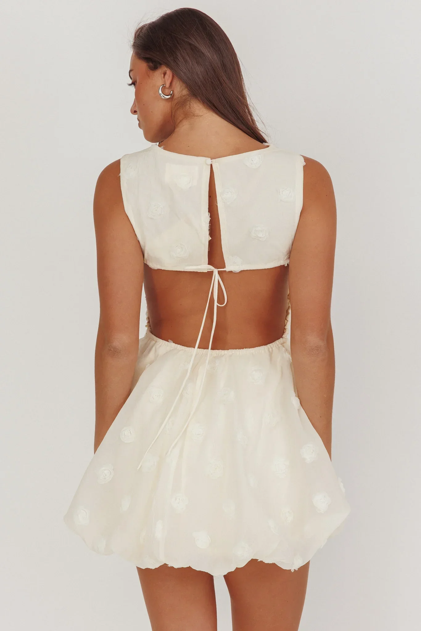 Tealy Cut-Out Back Bubble Mini Dress Cream