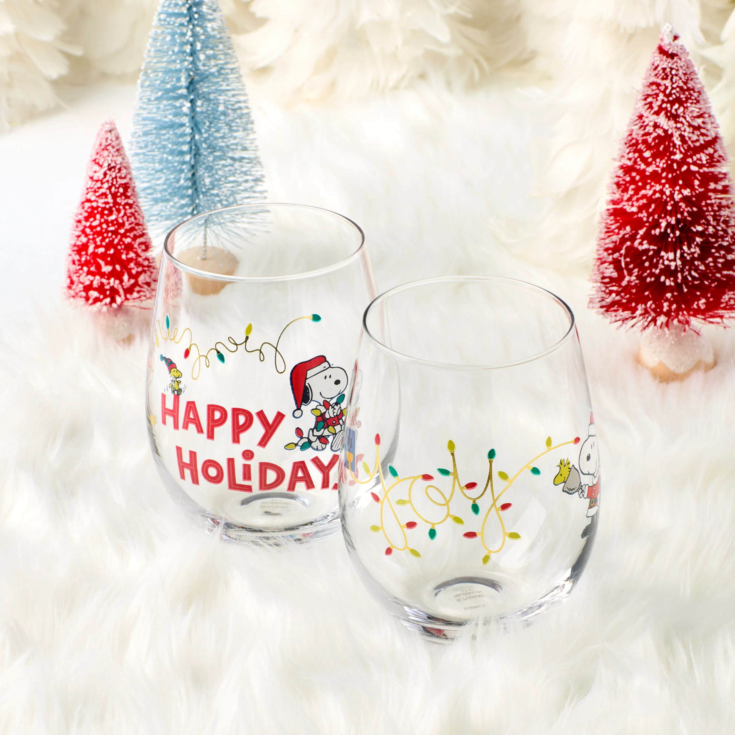 Snoopy Christmas Glass Tumblers, Set of 4